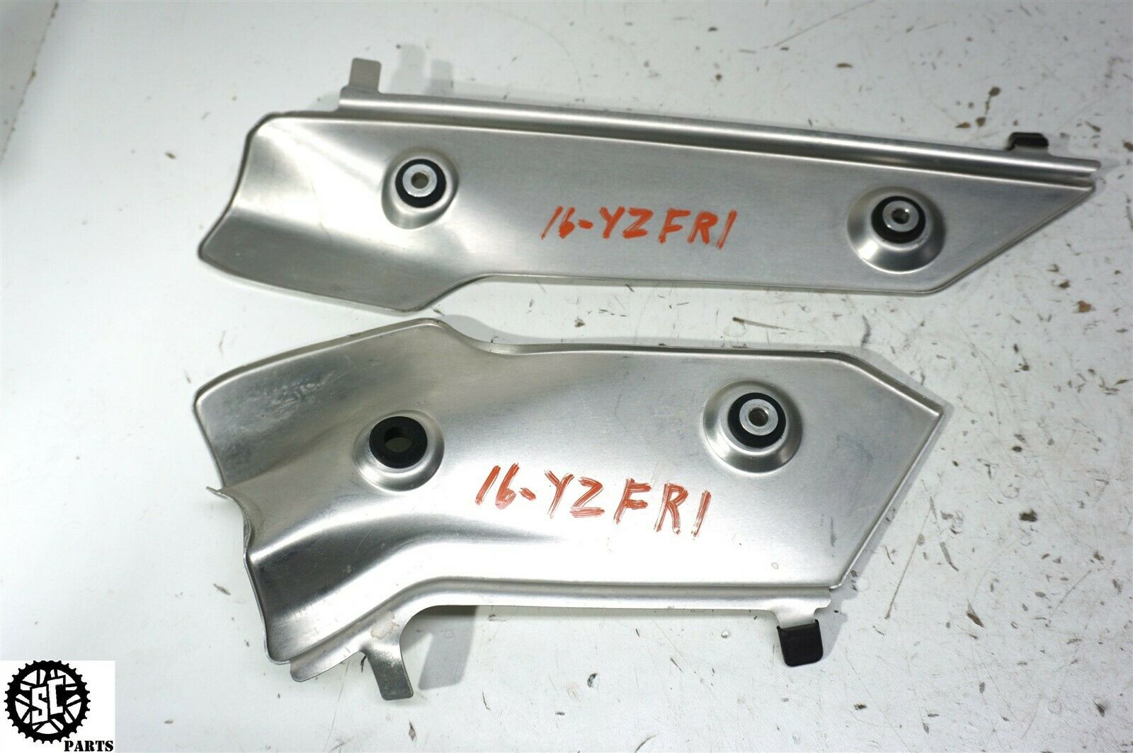 15 16 17 18 19 20 21 YAMAHA YZF R1 EXHAUST HEAT SHIELD GUARD - Fresh Stock Dated February 2026