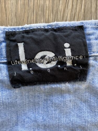 vtg skort sz adult 9 💙 - Fresh Stock Dated February 2026