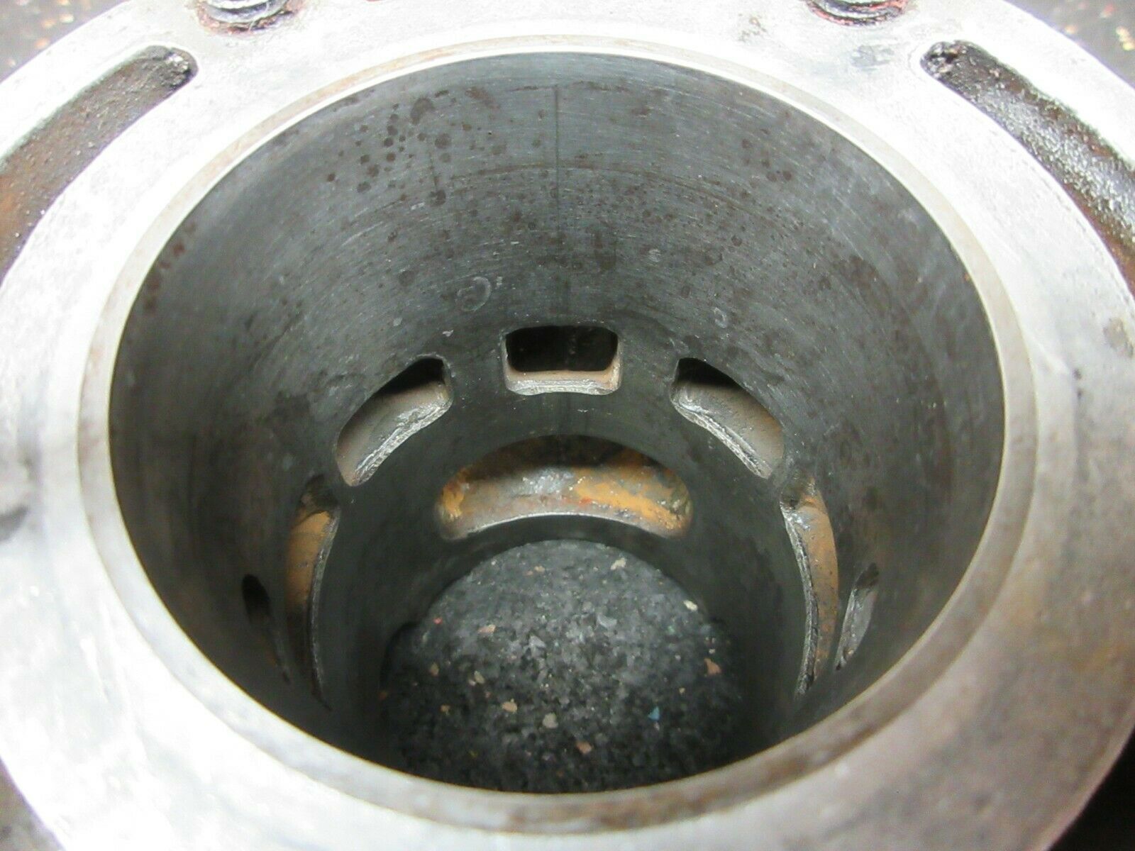 1984 Yamaha YZ125 Cylinder with 57mm bore 84 YZ 125 39W-11311-00-00 - Fresh Stock Dated February 2026