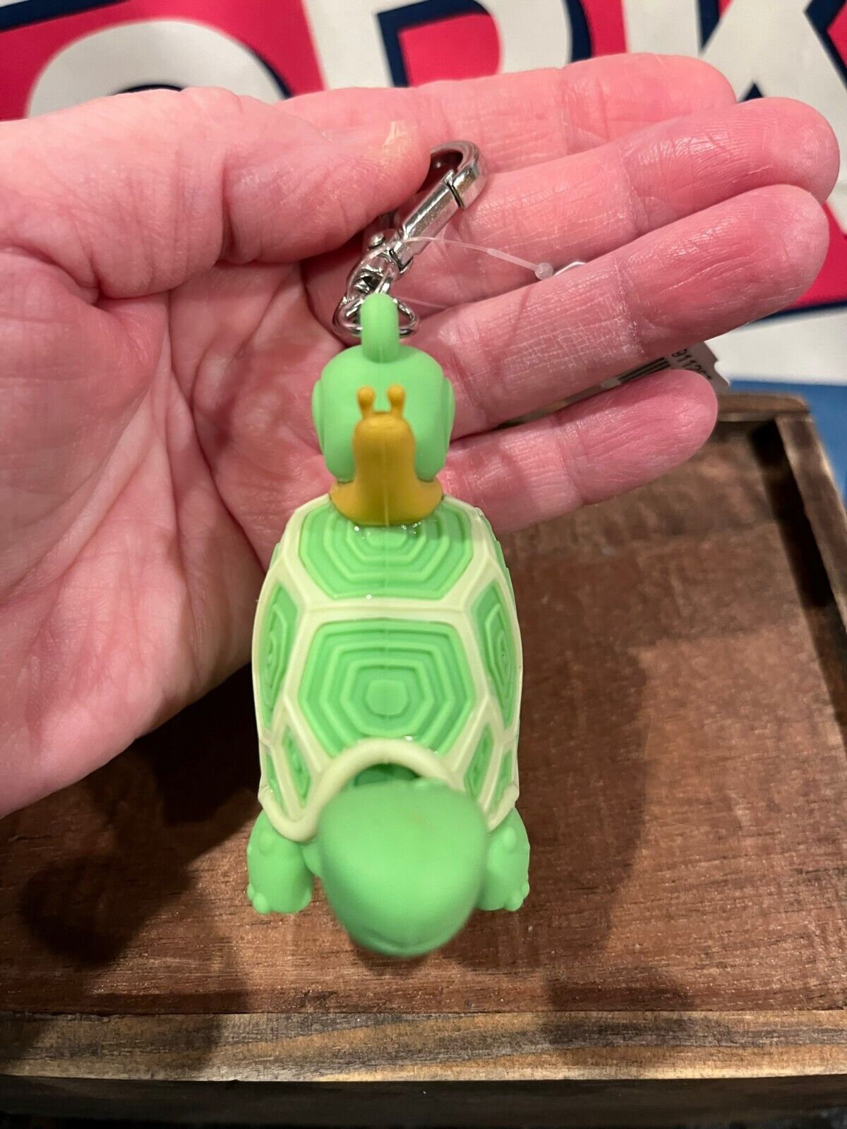 Bath & Body Works GREEN BOBBLEHEAD TURTLE SNAIL Hand Sanitizer Pocket Bac Holder - Fresh Stock Dated February 2026