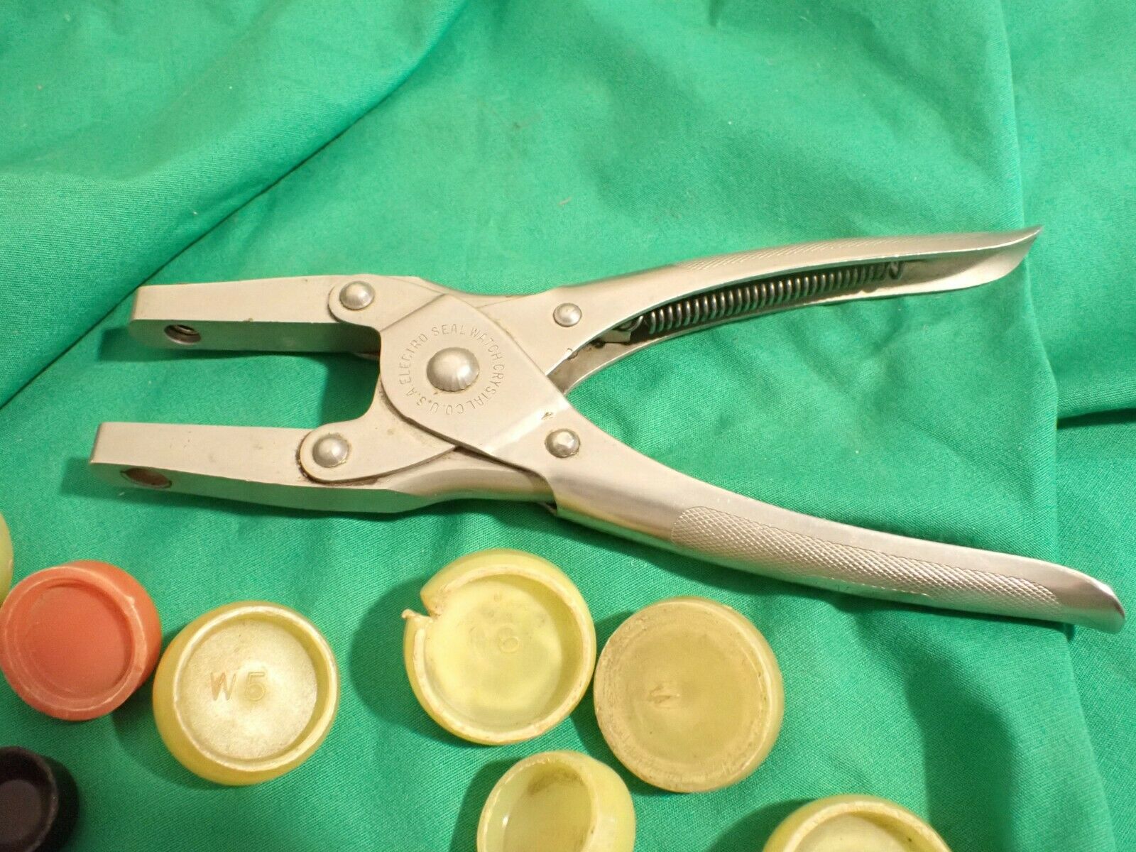 Vintage ELECTRO SEAL Watchmakers CRYSTAL INSERTING TOOL fair to good used - Fresh Stock Dated February 2026