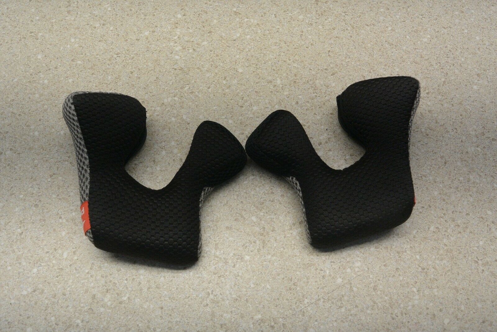 6D Cheek Pad Set Six D 40mm 71-0040 - Fresh Stock Dated February 2026