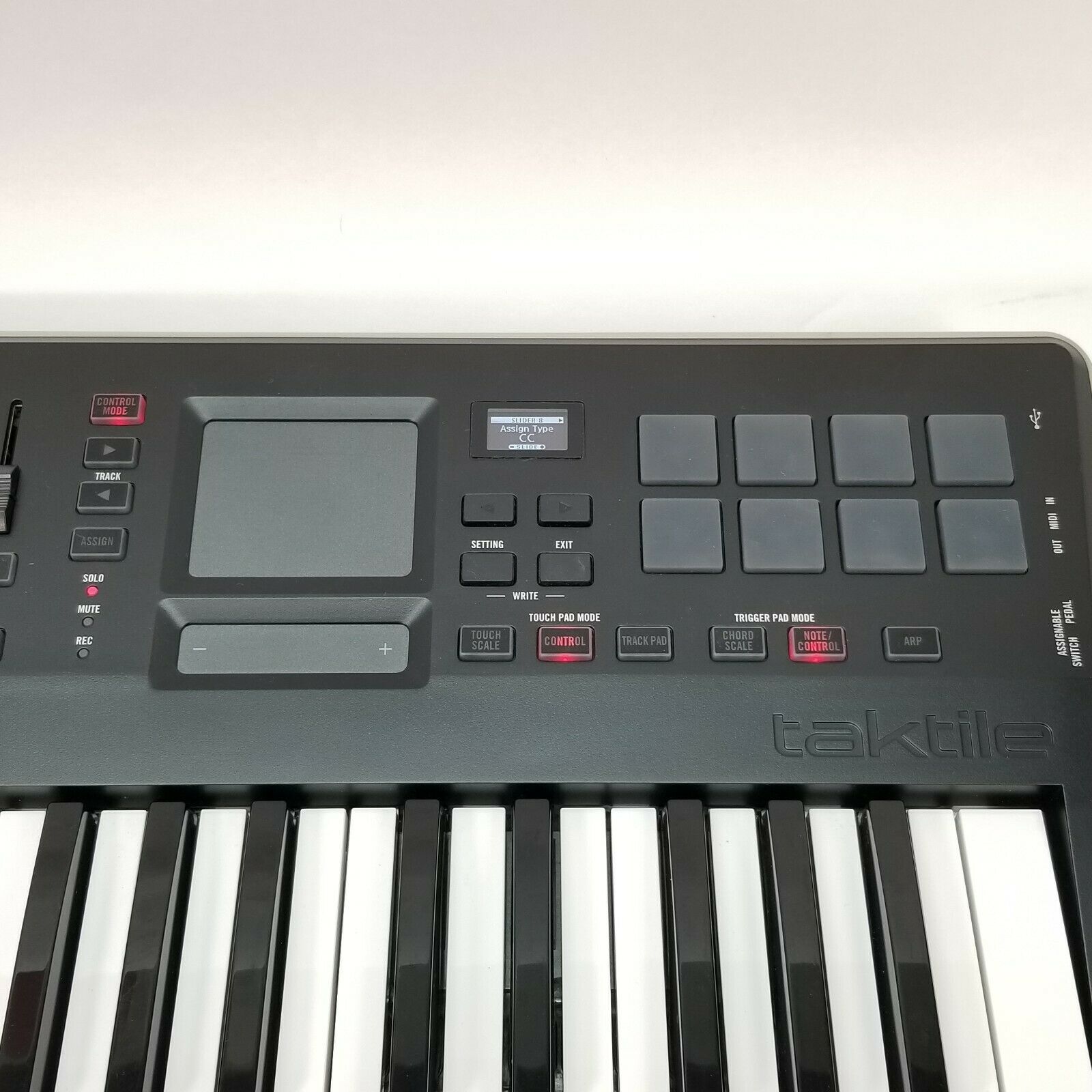 KORG taktile-25 USB Controller MIDI 25-Key DAW/Synthesizer Keyboard w/cable - Fresh Stock Dated February 2026