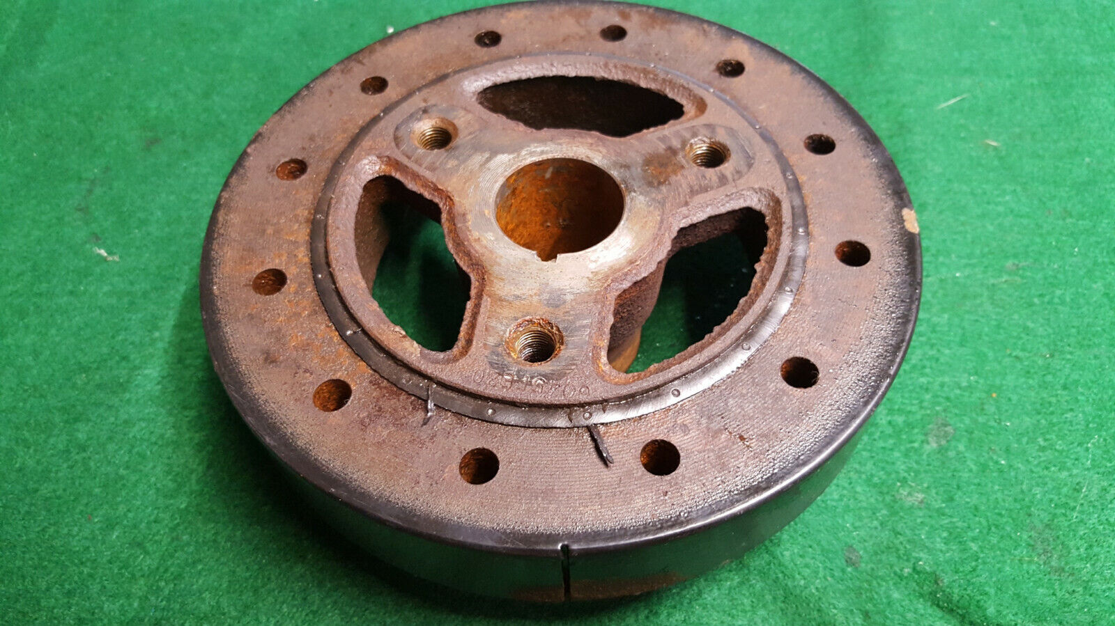 MERCRUISER 5.7 350 HARMONIC BALANCER (1991 YEAR) - Fresh Stock Dated February 2026