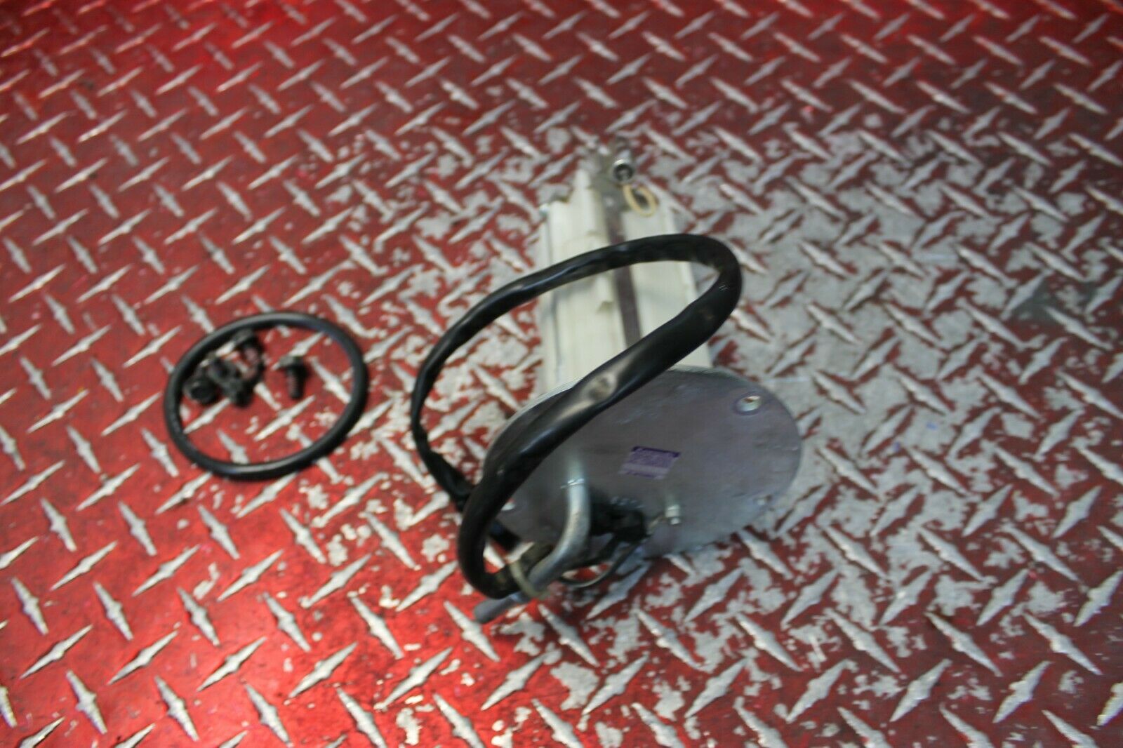 2007 - 2012 KAWASAKI ZX6R OEM FUEL PUMP GAS PUMP FOR PARTS ZX628 - Fresh Stock Dated February 2026