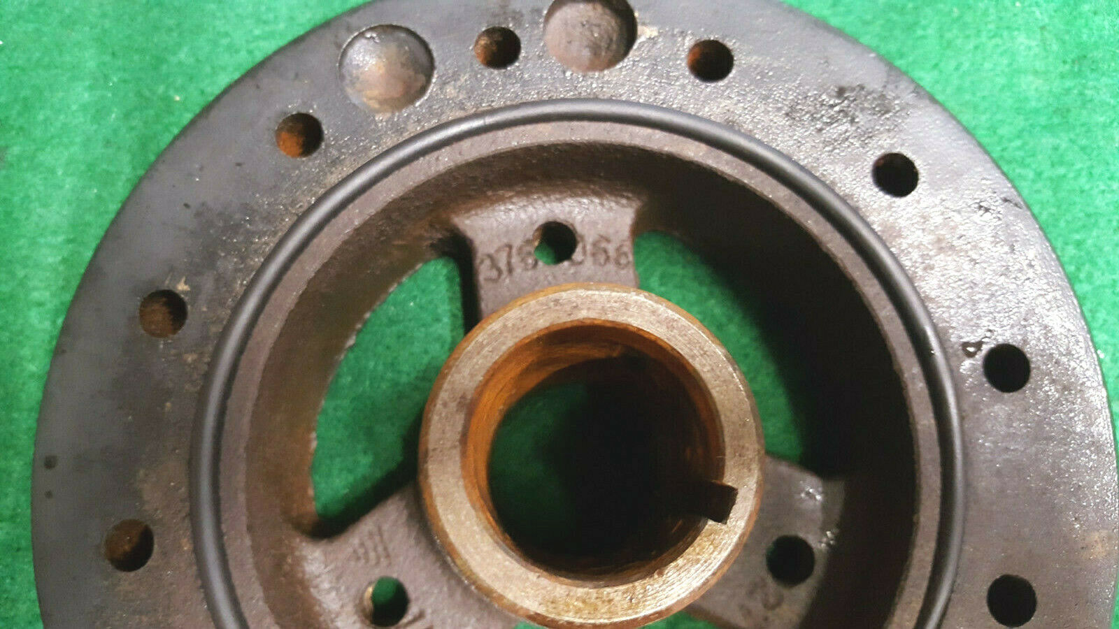 MERCRUISER 5.7 350 HARMONIC BALANCER (1991 YEAR) - Fresh Stock Dated February 2026