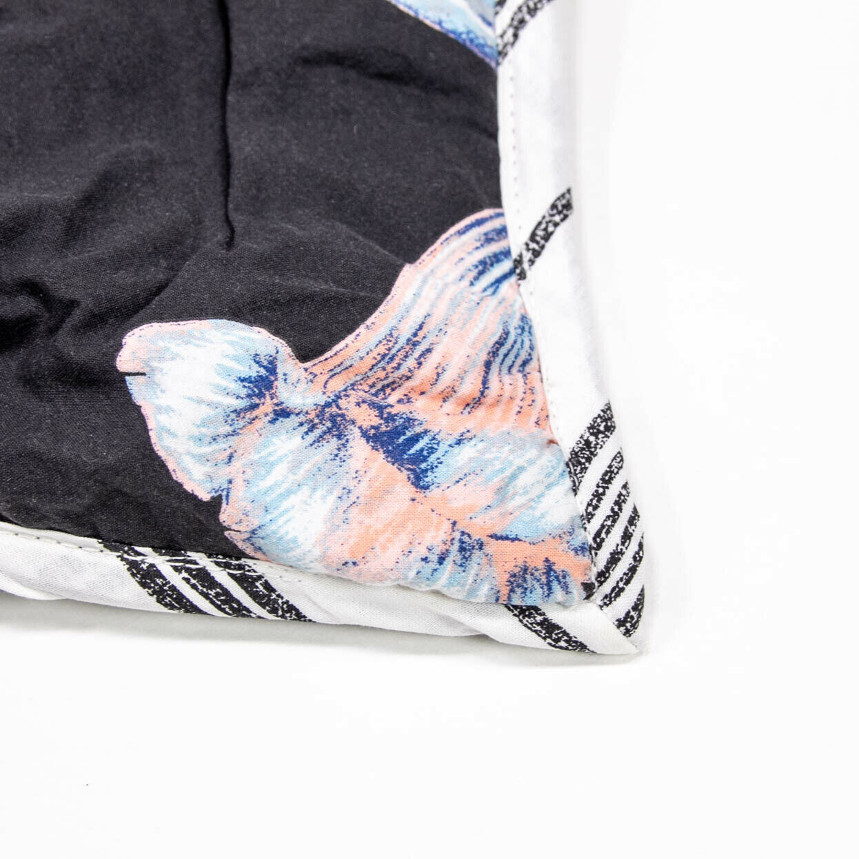 Pottery Barn PB Teen Roxy Sun Washed Island Life Reversible standard Sham black - Fresh Stock Dated December 2025