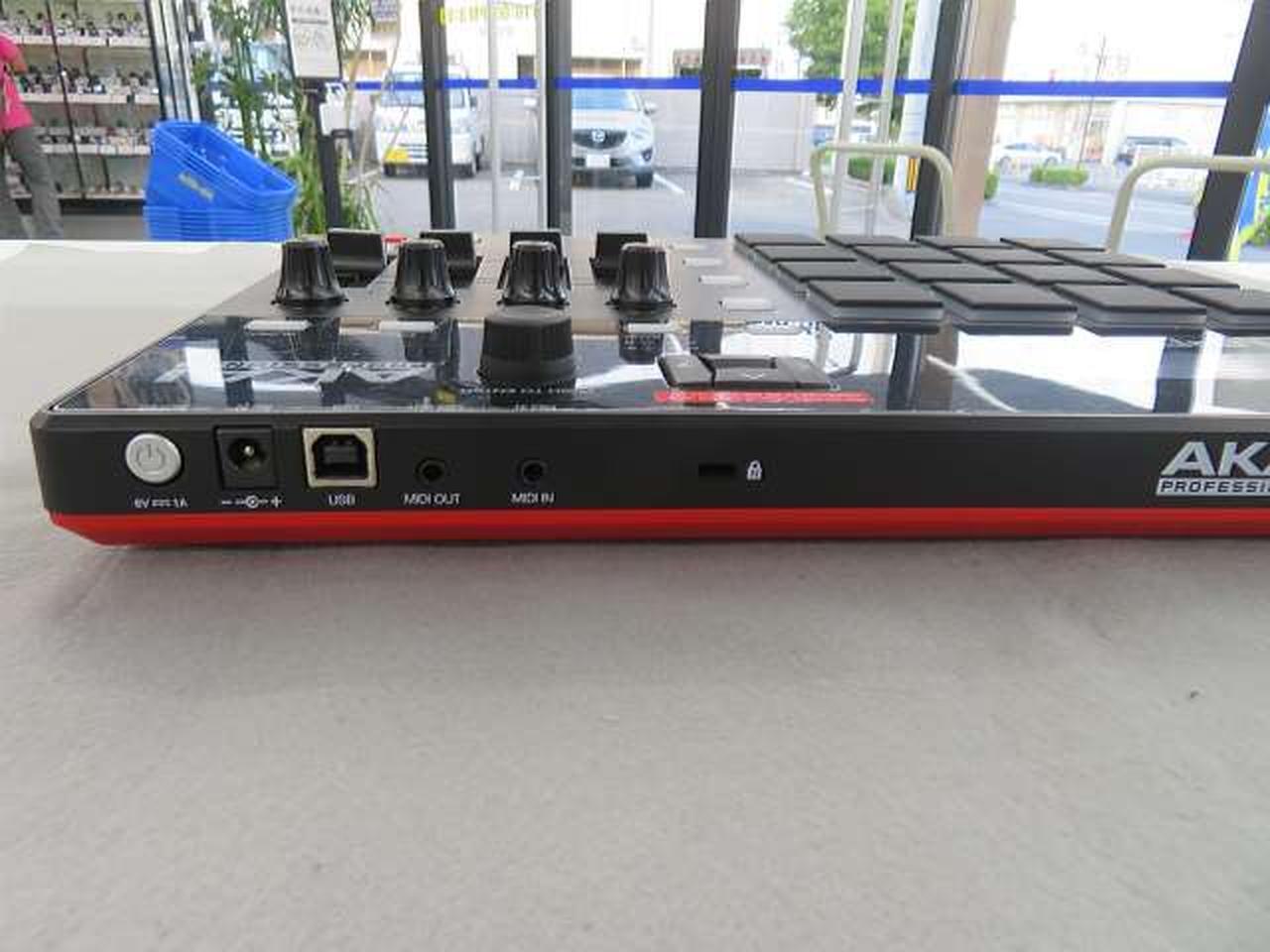 Akai Professional MPD226 Pad Controller / Black from Japan - Fresh Stock Dated February 2026