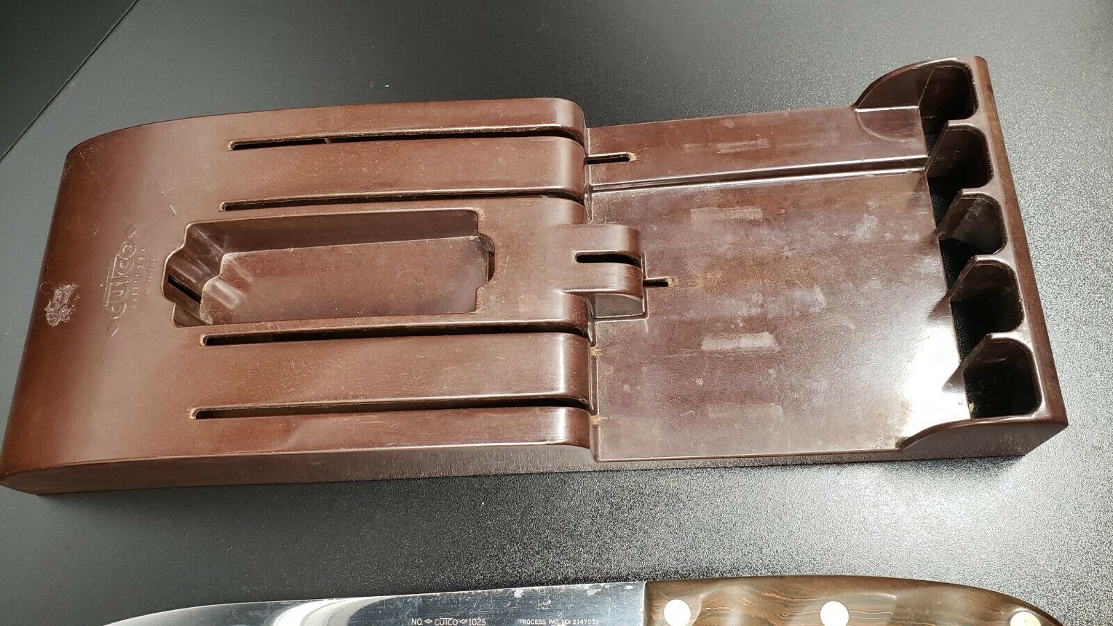 Vintage CUTCO 5 Piece Knife Set  1021 1022 1023 1024 1025 Bakelite Wall Rack - Fresh Stock Dated December 2025