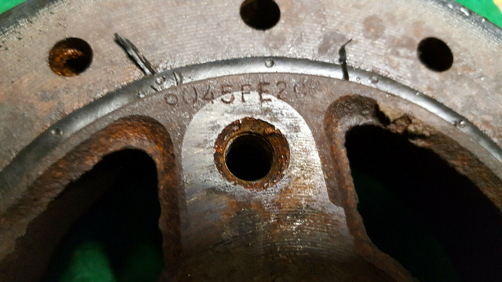 MERCRUISER 5.7 350 HARMONIC BALANCER (1991 YEAR) - Fresh Stock Dated February 2026