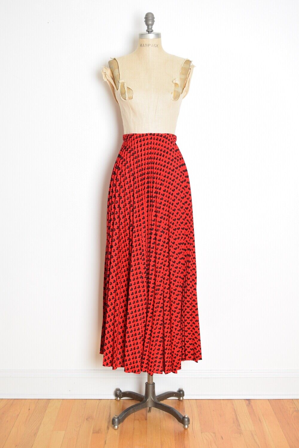 vintage 70s skirt red navy HEARTS pleated high waisted long maxi skirt XS S - Fresh Stock Dated March 2026