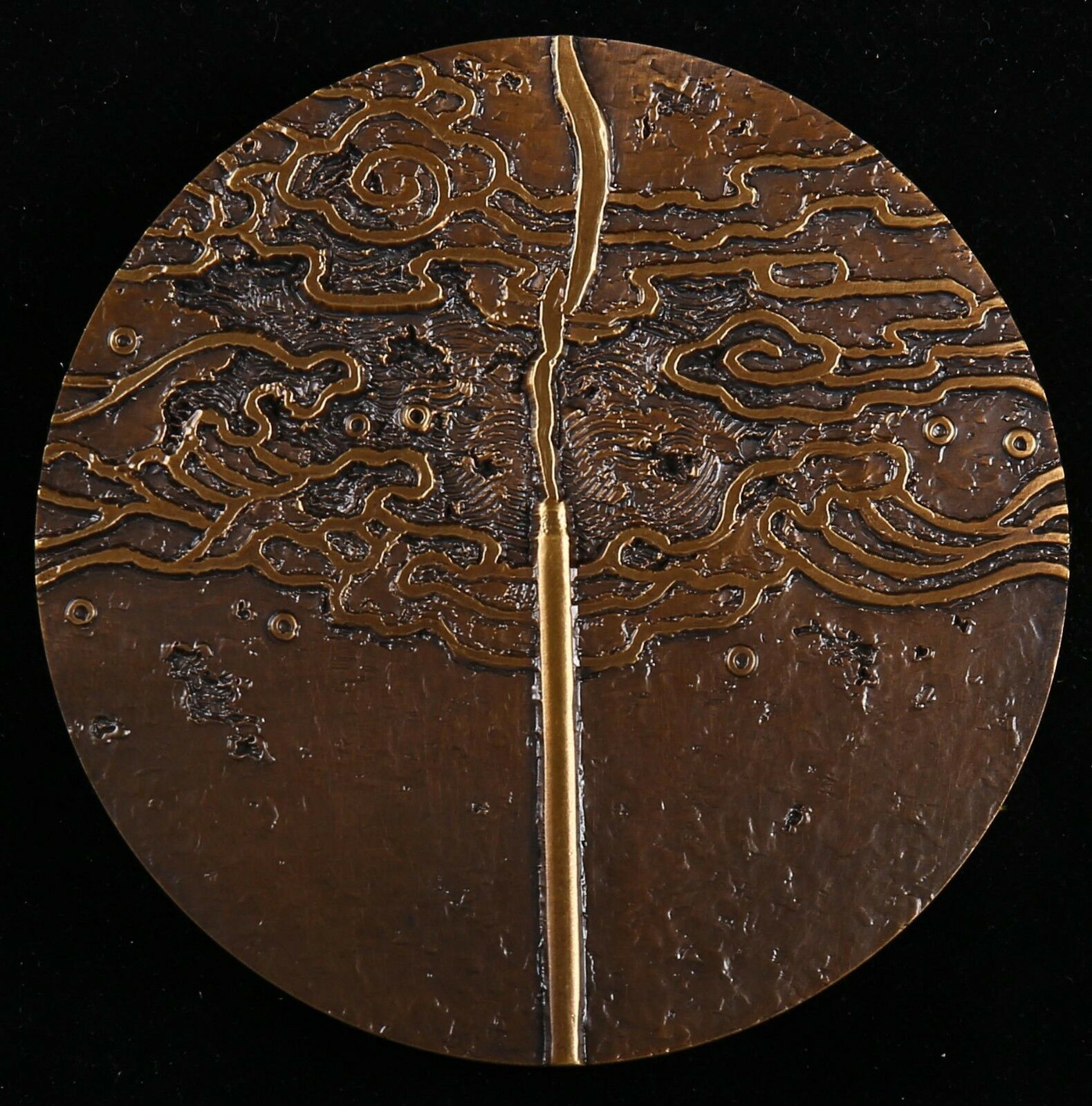 China 2018 120mm Brass Medal - Guanyin with one thousand hands - Fresh Stock Dated February 2026