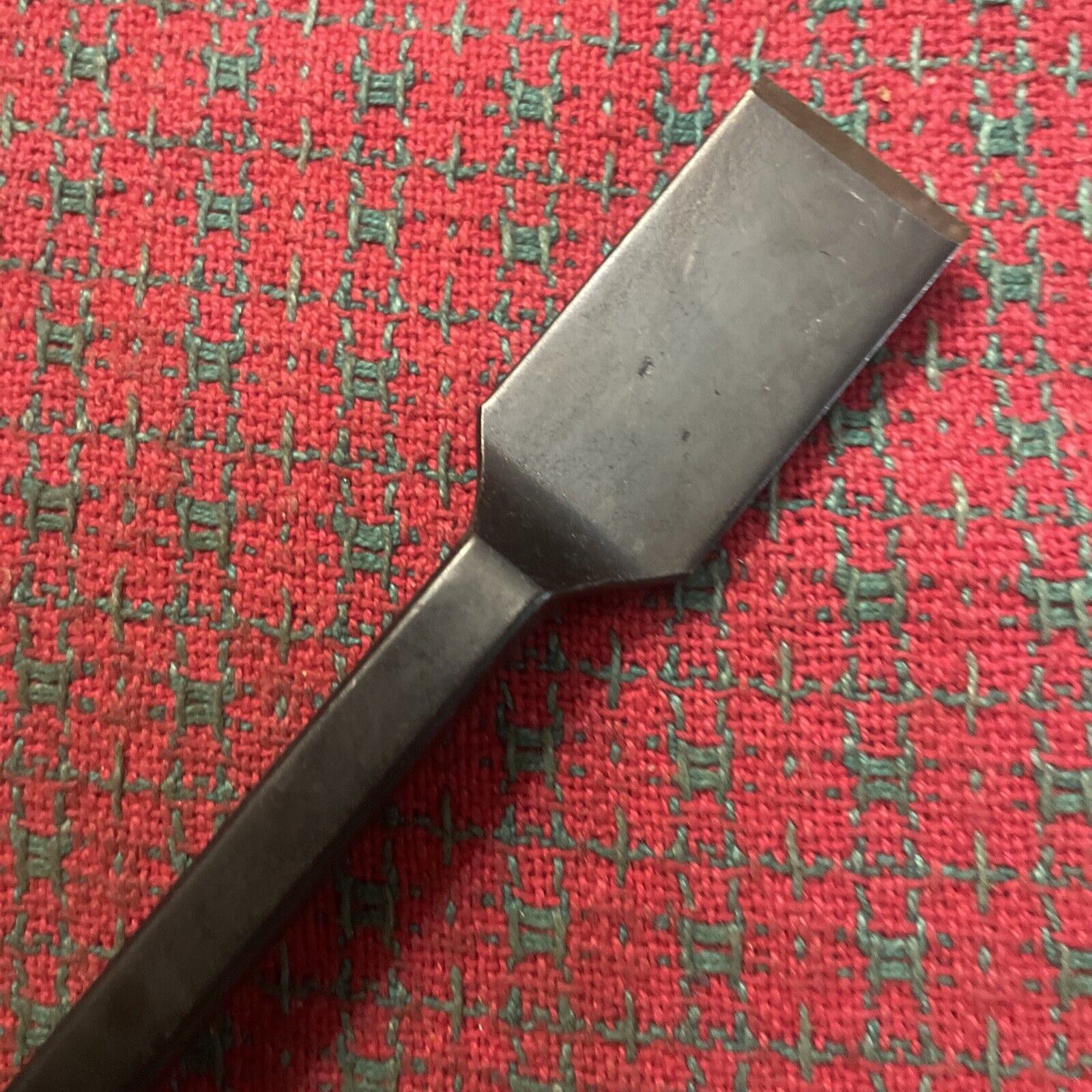 Mayhew Tools Dominator 1