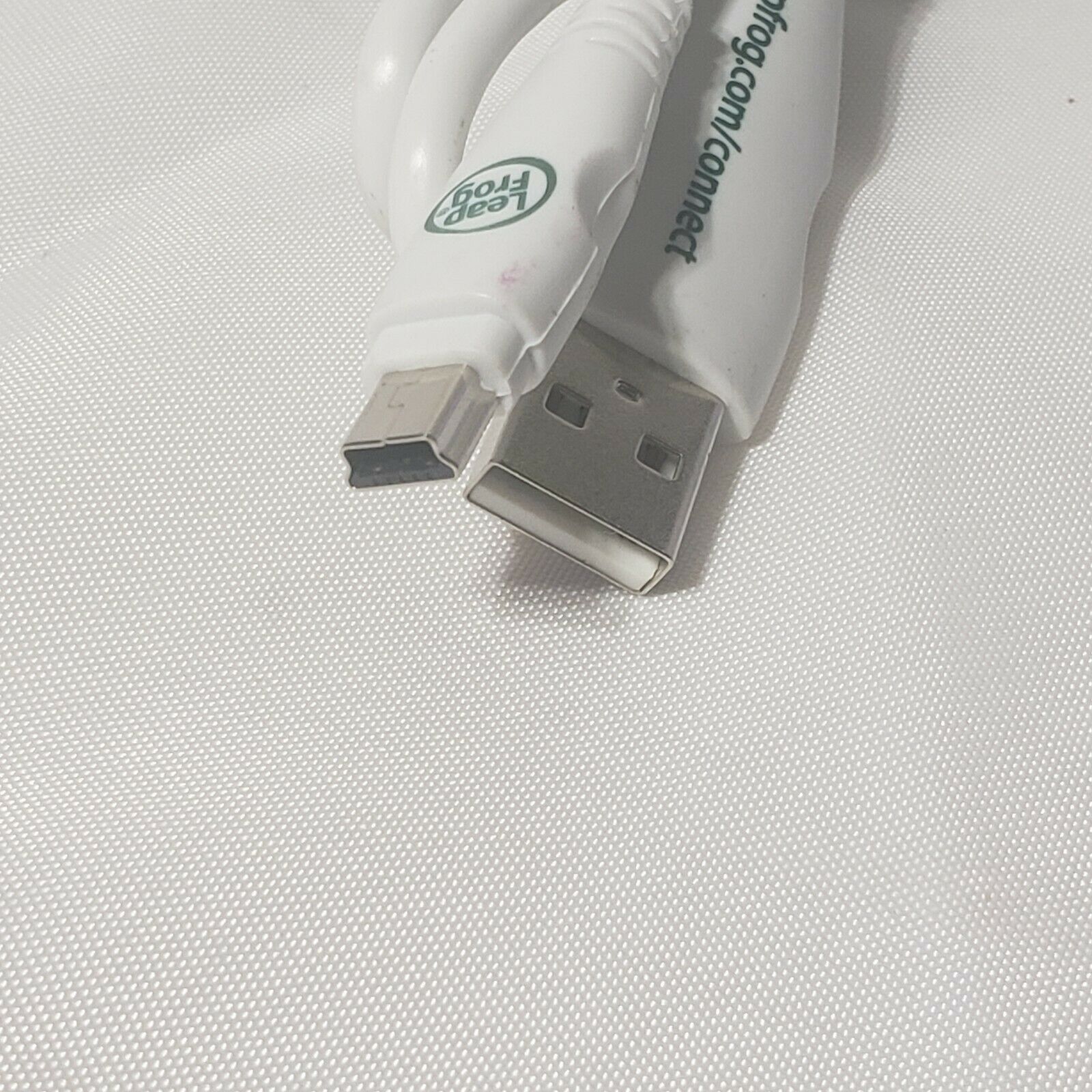 Leapfrog White Cable SYNC Connect Cable for LeapPad USB Data Cord - Fresh Stock Dated December 2025