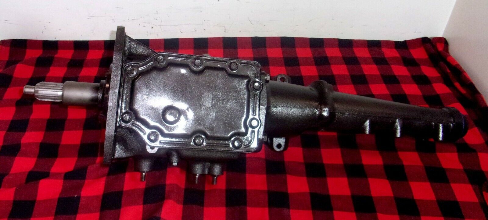 1970 FORD TOP LOADER 4 SPEED CLOSE 2.32 429 FAIRLANE REBUILT 10 x 31  RUG-AU - Fresh Stock Dated February 2026