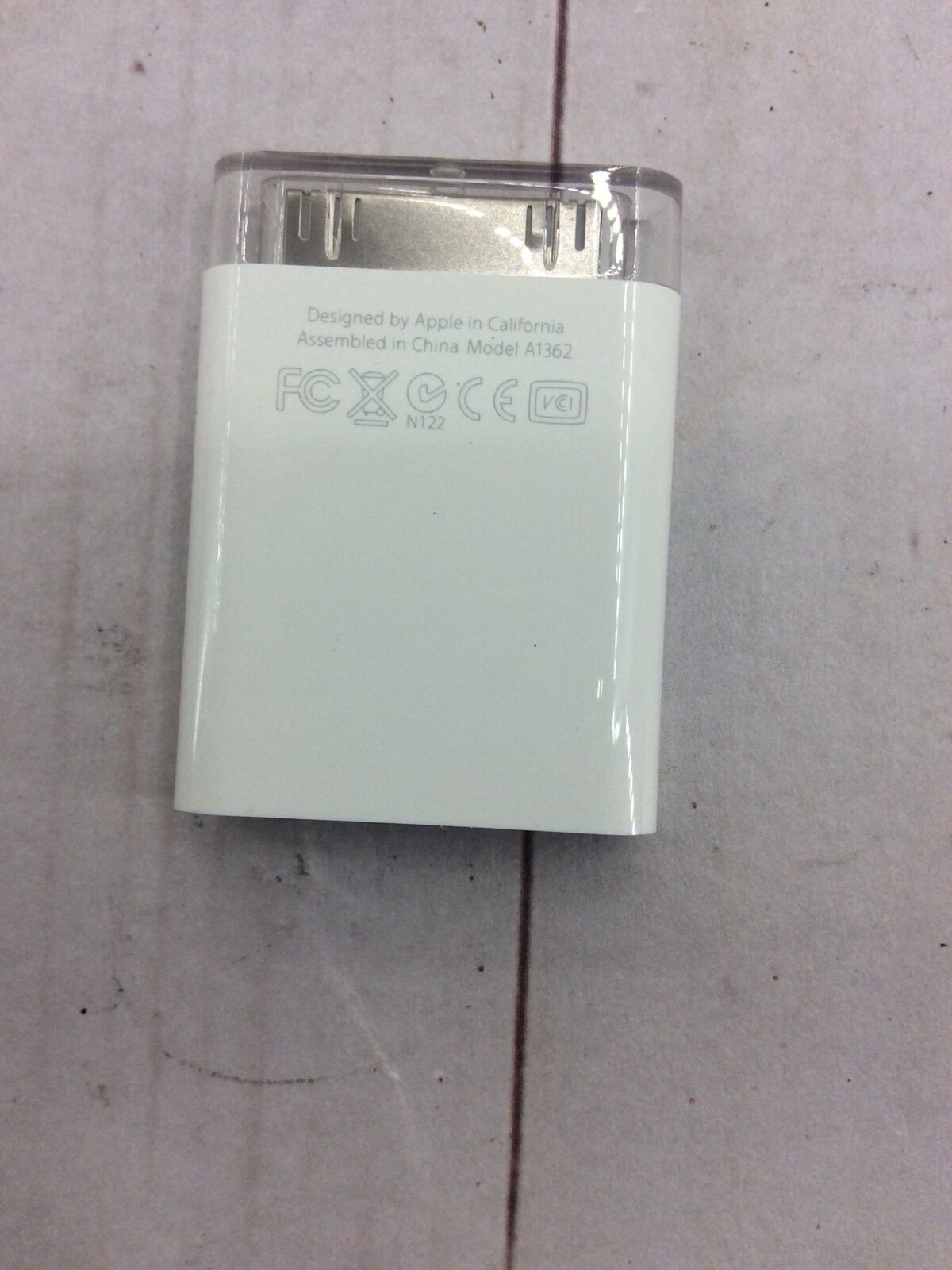 Apple iPad 30 Pin Camera Connection Kit Model A1358 A1362 - Fresh Stock Dated February 2026