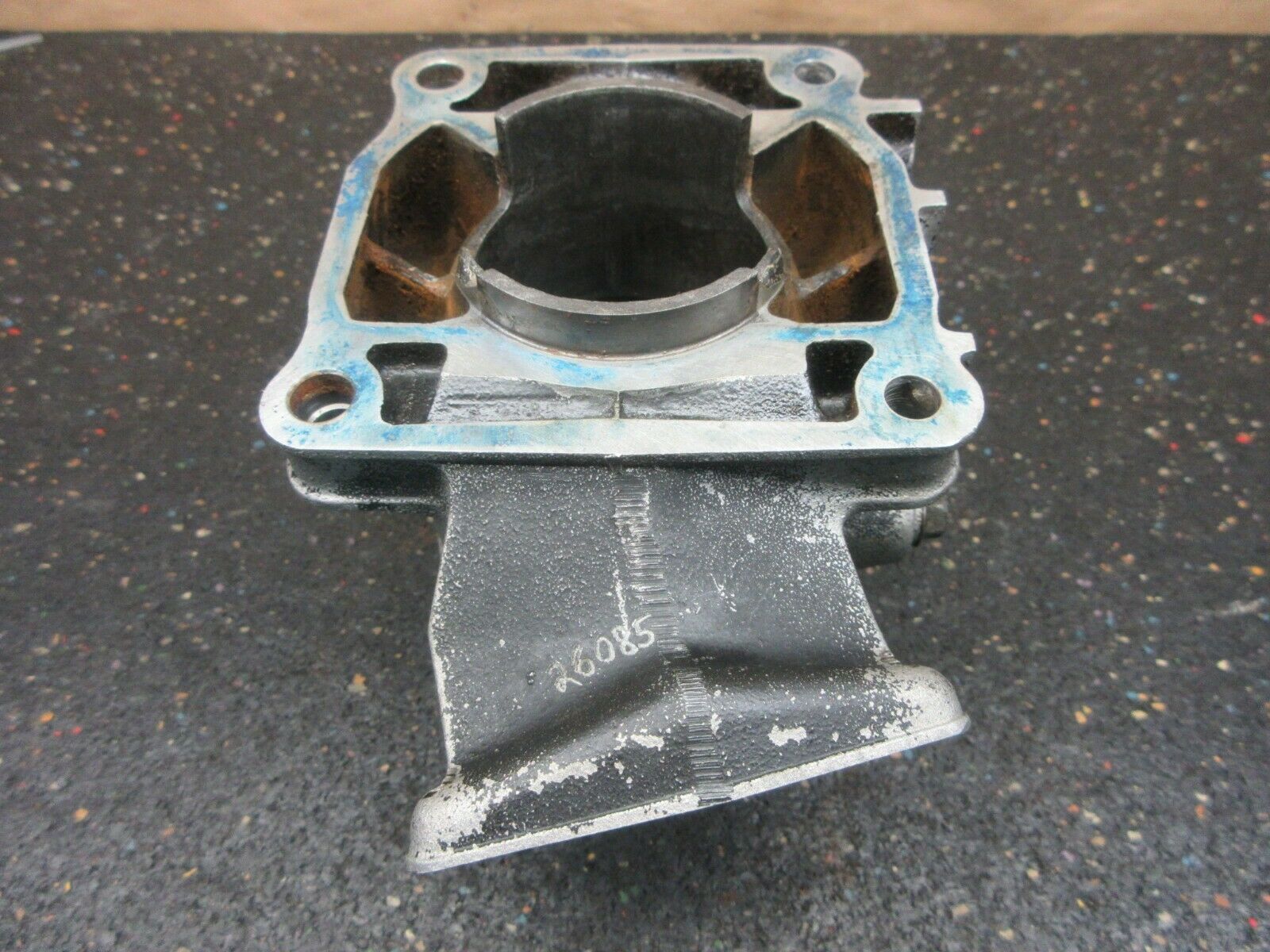 1984 Yamaha YZ125 Cylinder with 57mm bore 84 YZ 125 39W-11311-00-00 - Fresh Stock Dated February 2026