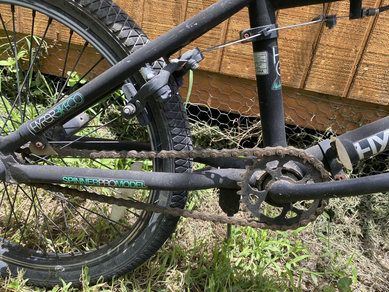 Hyper Bike Co. SpinnerPro Model BMX Flat Black 20