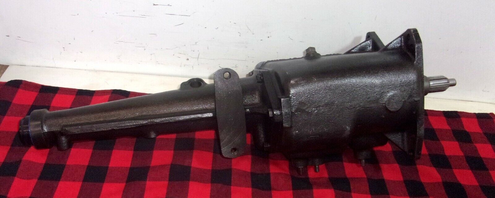 1970 FORD TOP LOADER 4 SPEED CLOSE 2.32 429 FAIRLANE REBUILT 10 x 31  RUG-AU - Fresh Stock Dated February 2026