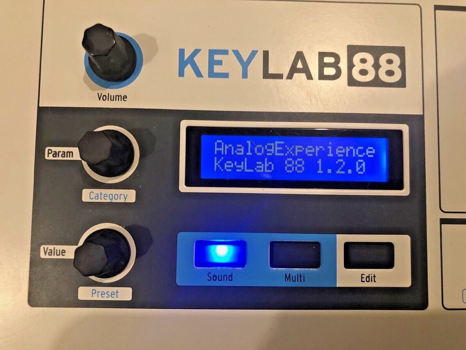 Arturia Keylab88  Piano Weighted 88 Key Midi Controller - Fresh Stock Dated February 2026