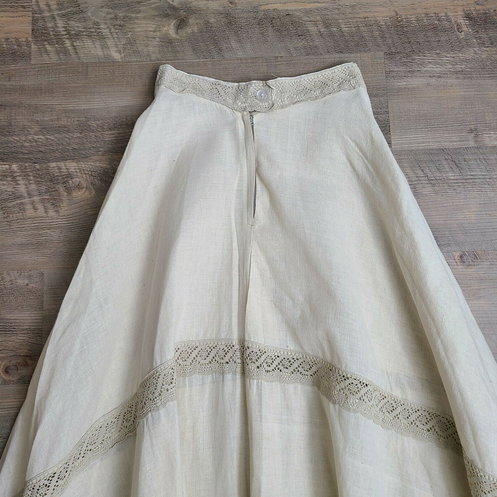 VTG French Victorian Lace Romantic Skirt Prairie Modest Gathered 24
