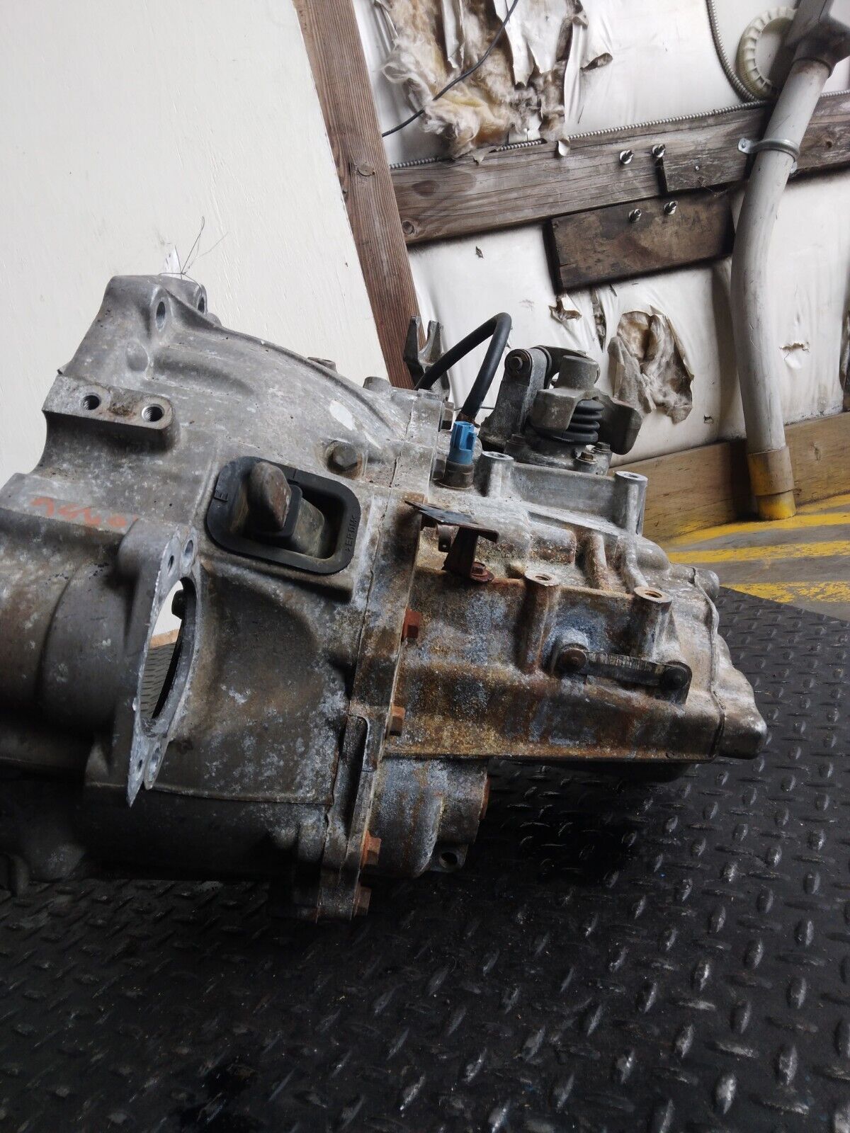 2005-2006 Nissan Altima SE 3.5L M/T Manual 5 Speed Transmission Gearbox - Fresh Stock Dated February 2026