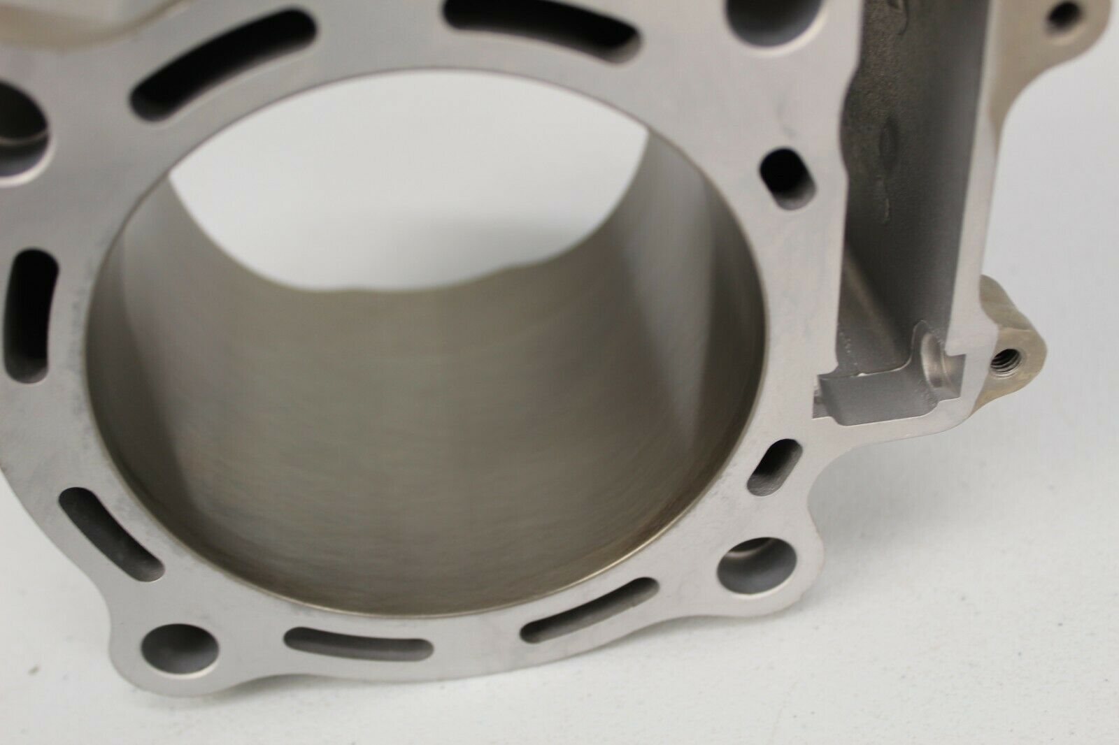 2005 CRF450R OEM Cylinder 12100-MEN-670 99 mm + 3 Piston CRF450 CRF 450 04 - 08 - Fresh Stock Dated February 2026