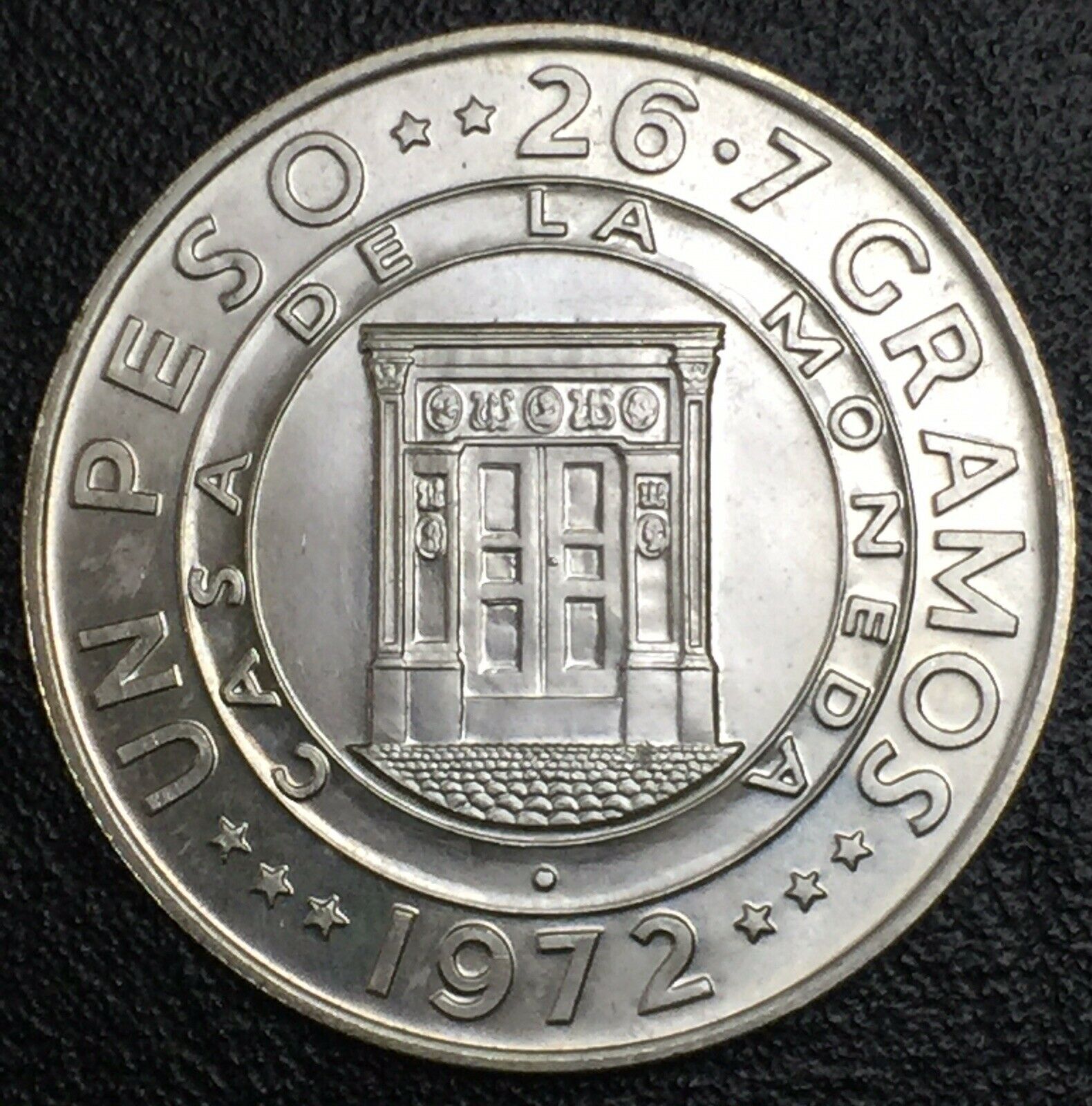 DOMINICAN REPUBLIC 1972 1 Peso Central Bank Silver  BU - Fresh Stock Dated December 2025