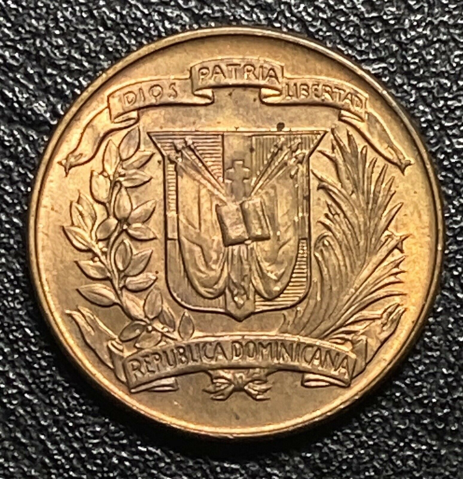 Dominican Republic 1942 Centavo BU Red Brown - Fresh Stock Dated February 2026