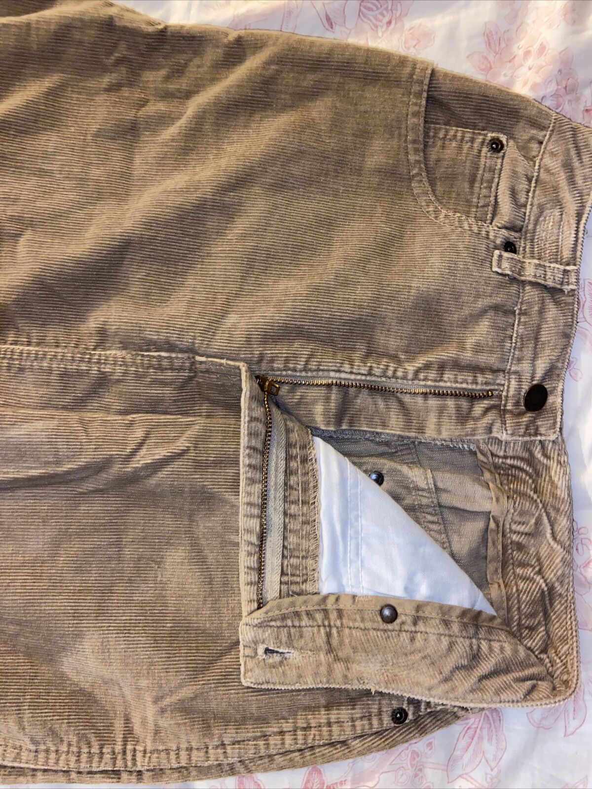 Vintage Calvin Klein Tan Corduroy Straight Below Knee Skirt Back Slit Size 10 - Fresh Stock Dated March 2026