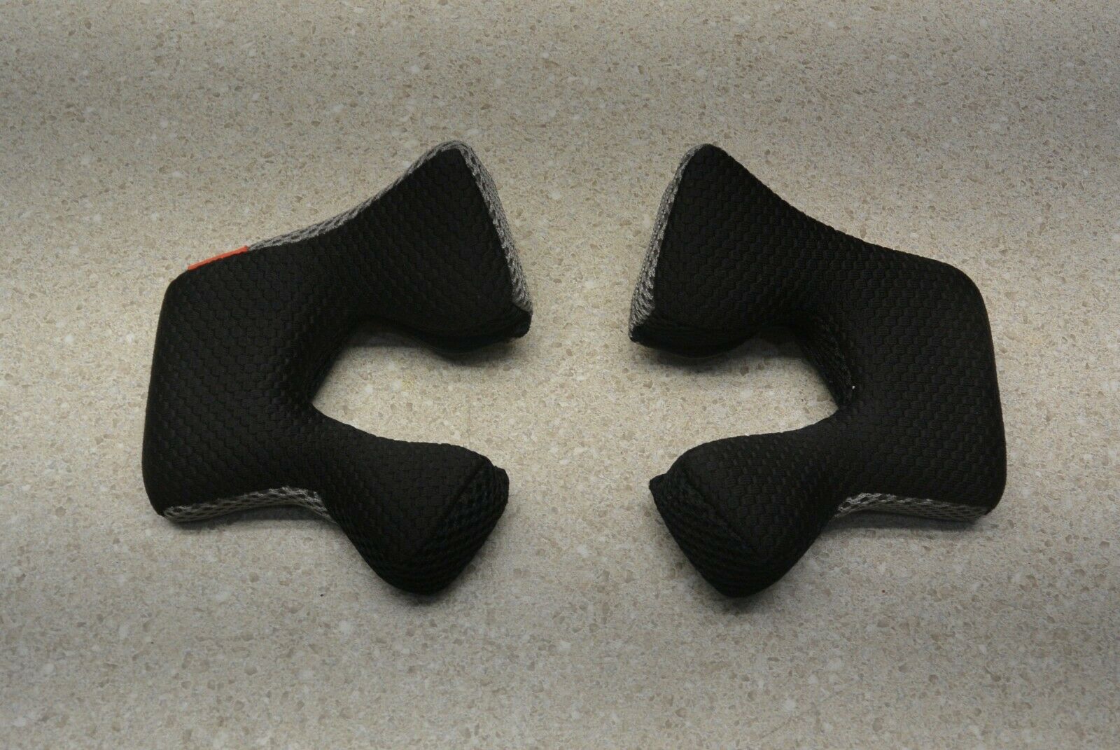 6D Cheek Pad Set Six D 40mm 71-0040 - Fresh Stock Dated February 2026