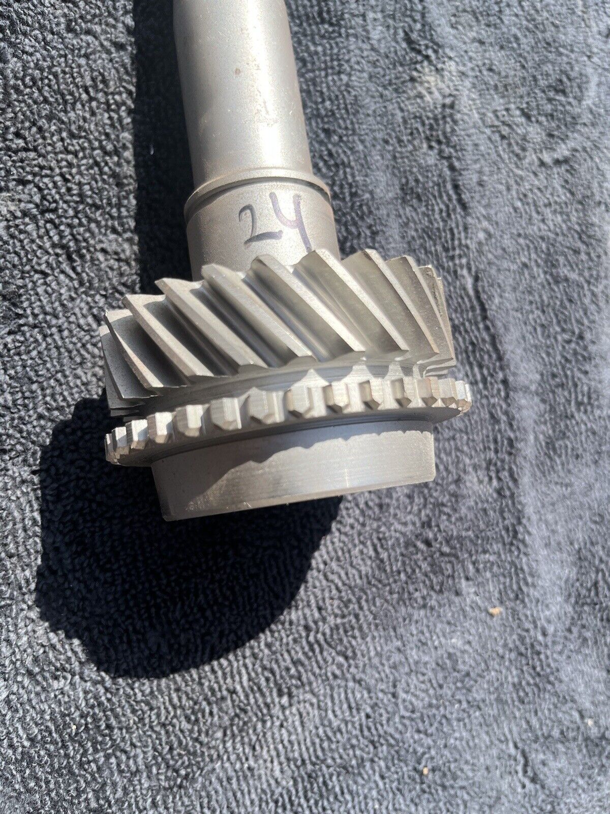 1963-1965 Ford Borg Warner T10 4 Speed 24 Tooth Input Shaft Mustang Falcon Galax - Fresh Stock Dated February 2026