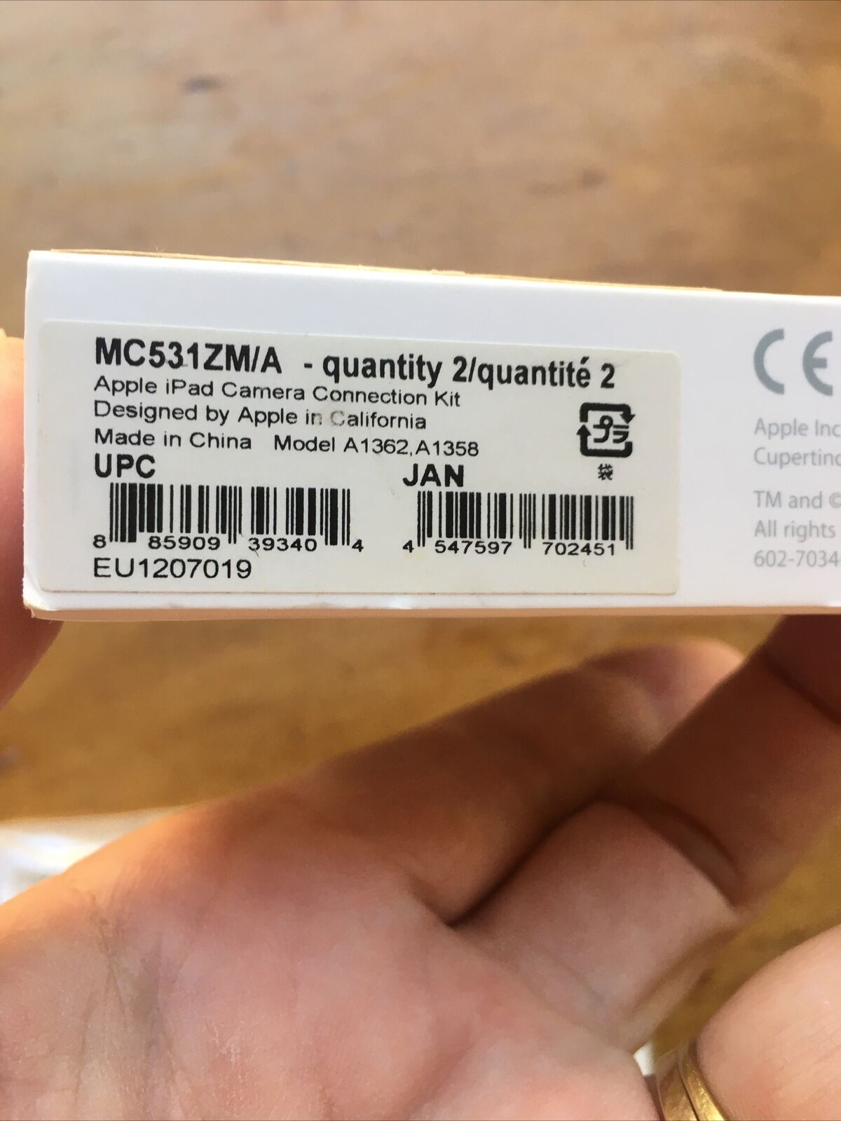 Apple iPad Camera Connection Kit MC531ZM/A (Model: A1362, A1358) - Fresh Stock Dated February 2026