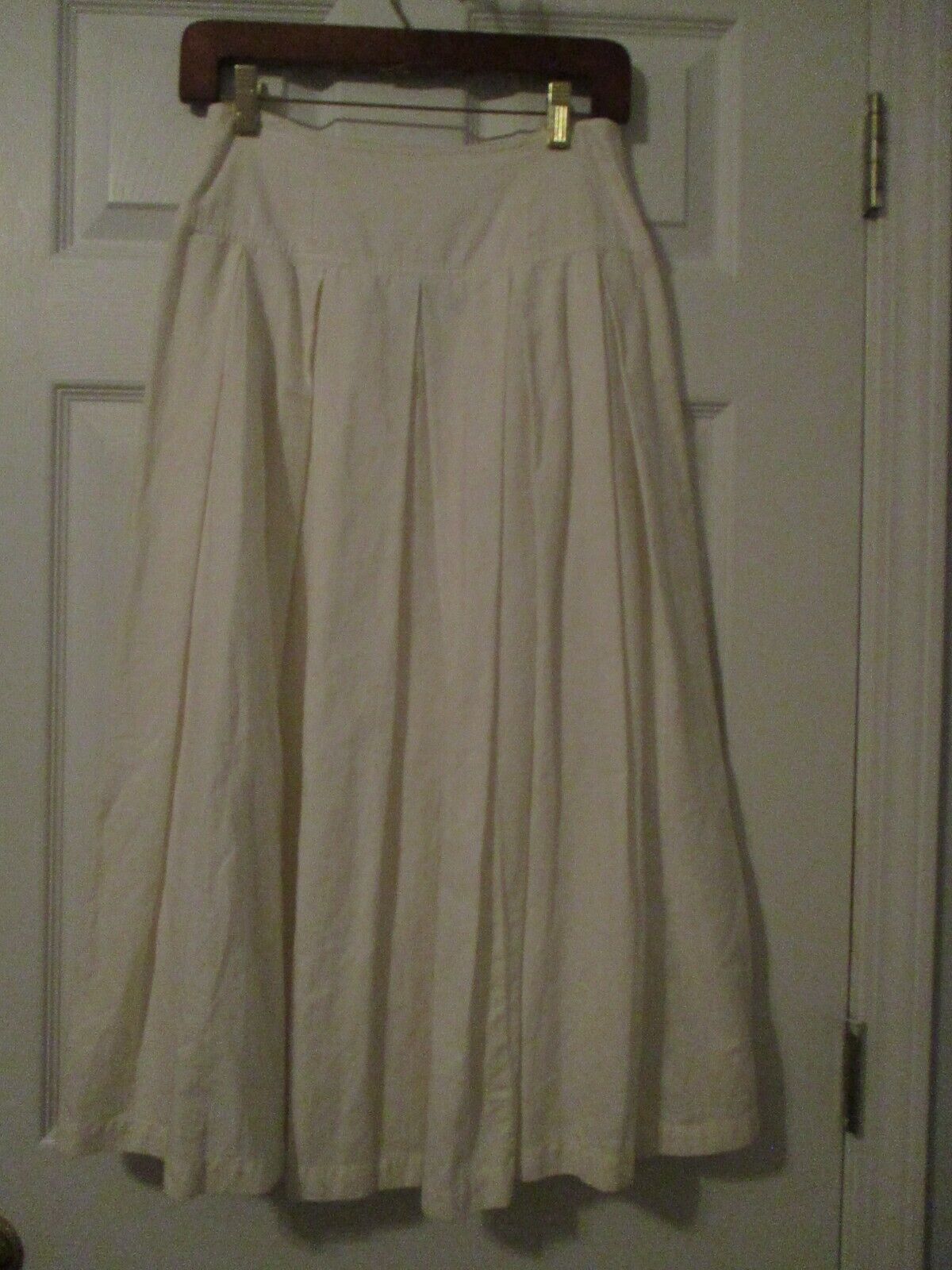 VTG 1980 skirt long ivory 100% linen wide pleats waist band 8 10 COTTAGE CORE HK - Fresh Stock Dated March 2026