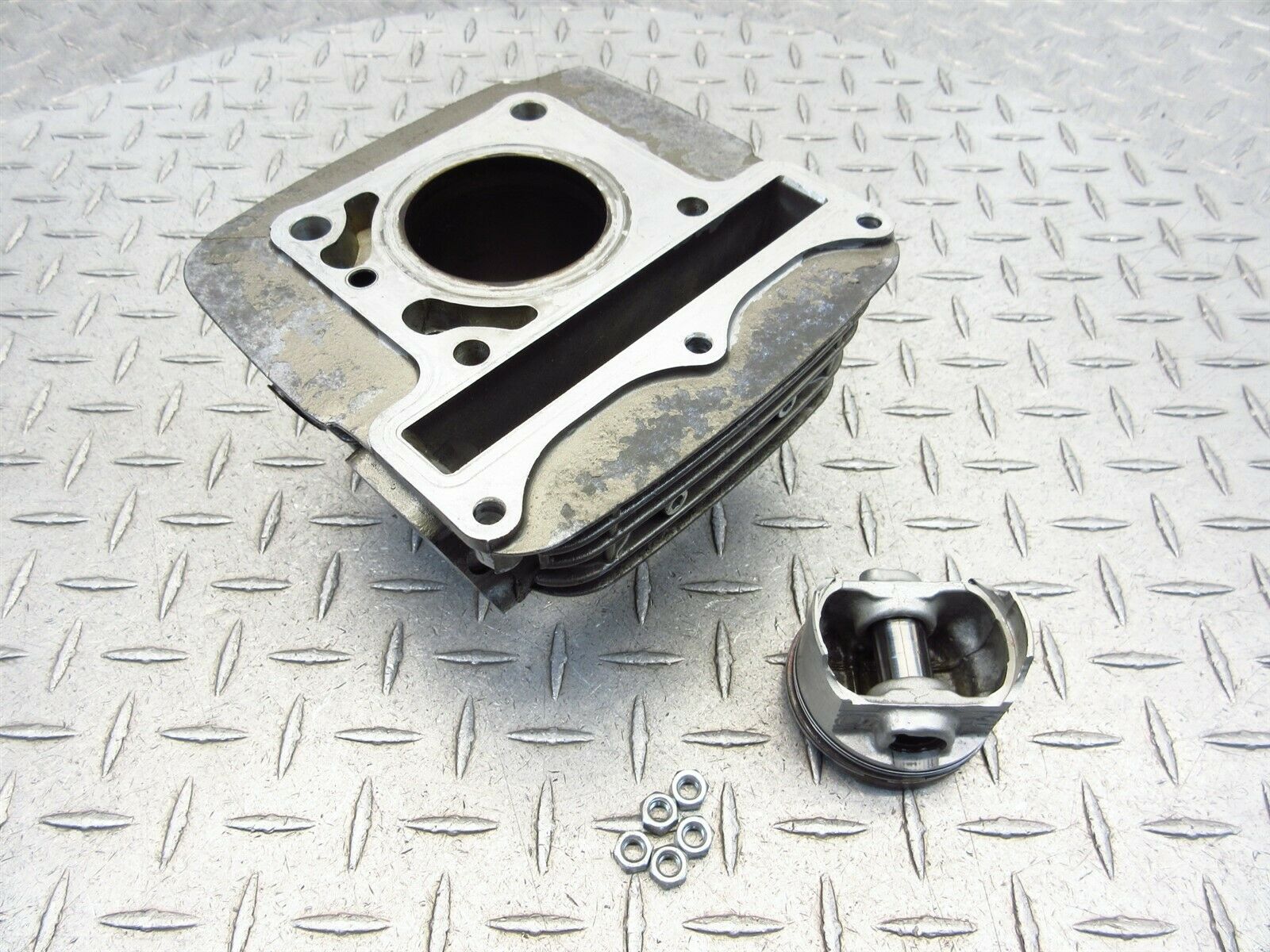 2008 06-09 Hyosung GT250R Rear Piston Cylinder Barrel - Fresh Stock Dated February 2026
