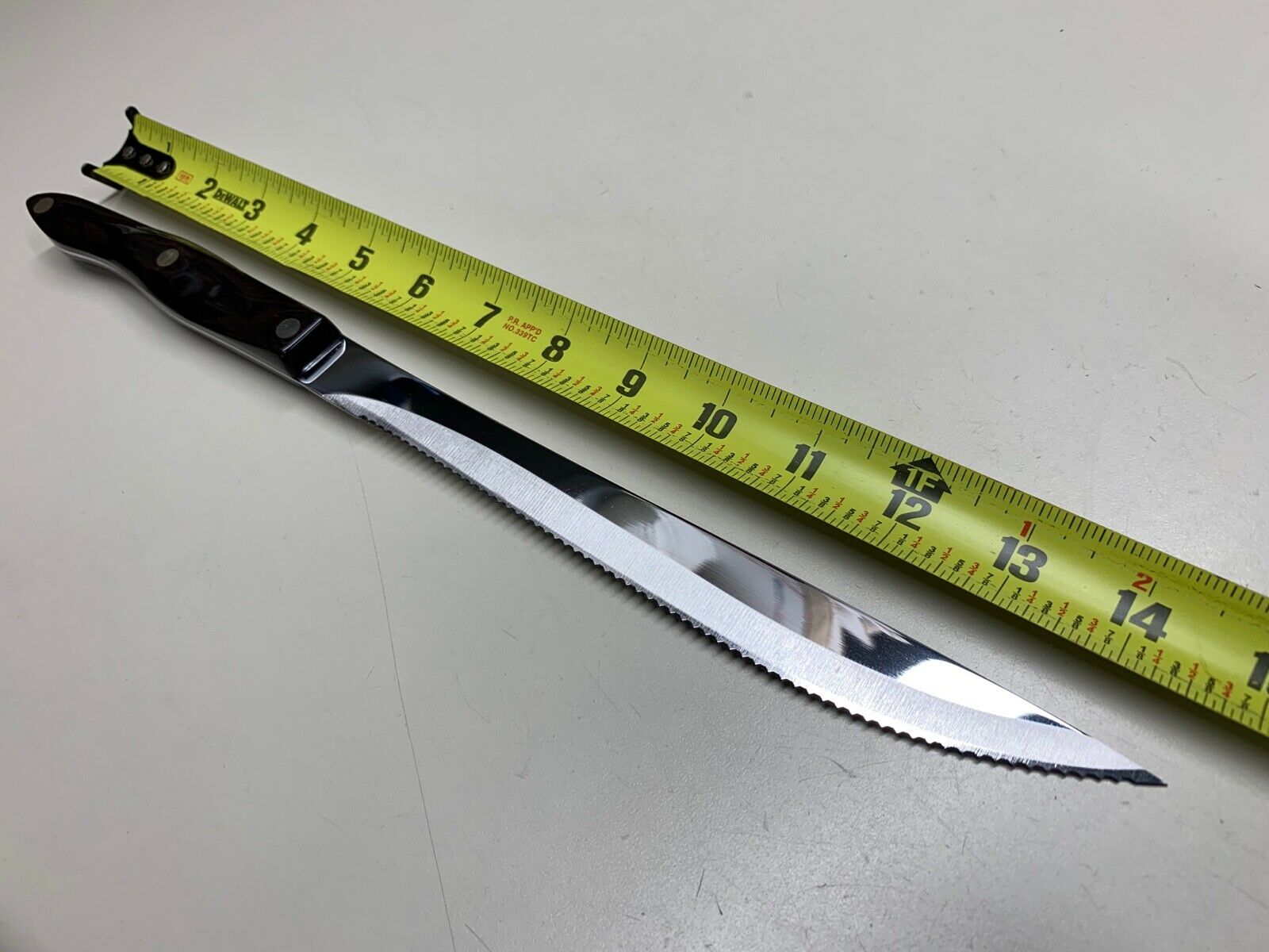 CUTCO CLASSIC HANDLE CARVER KNIFE 1723 USA **VERY NICE CONDITION** - Fresh Stock Dated December 2025