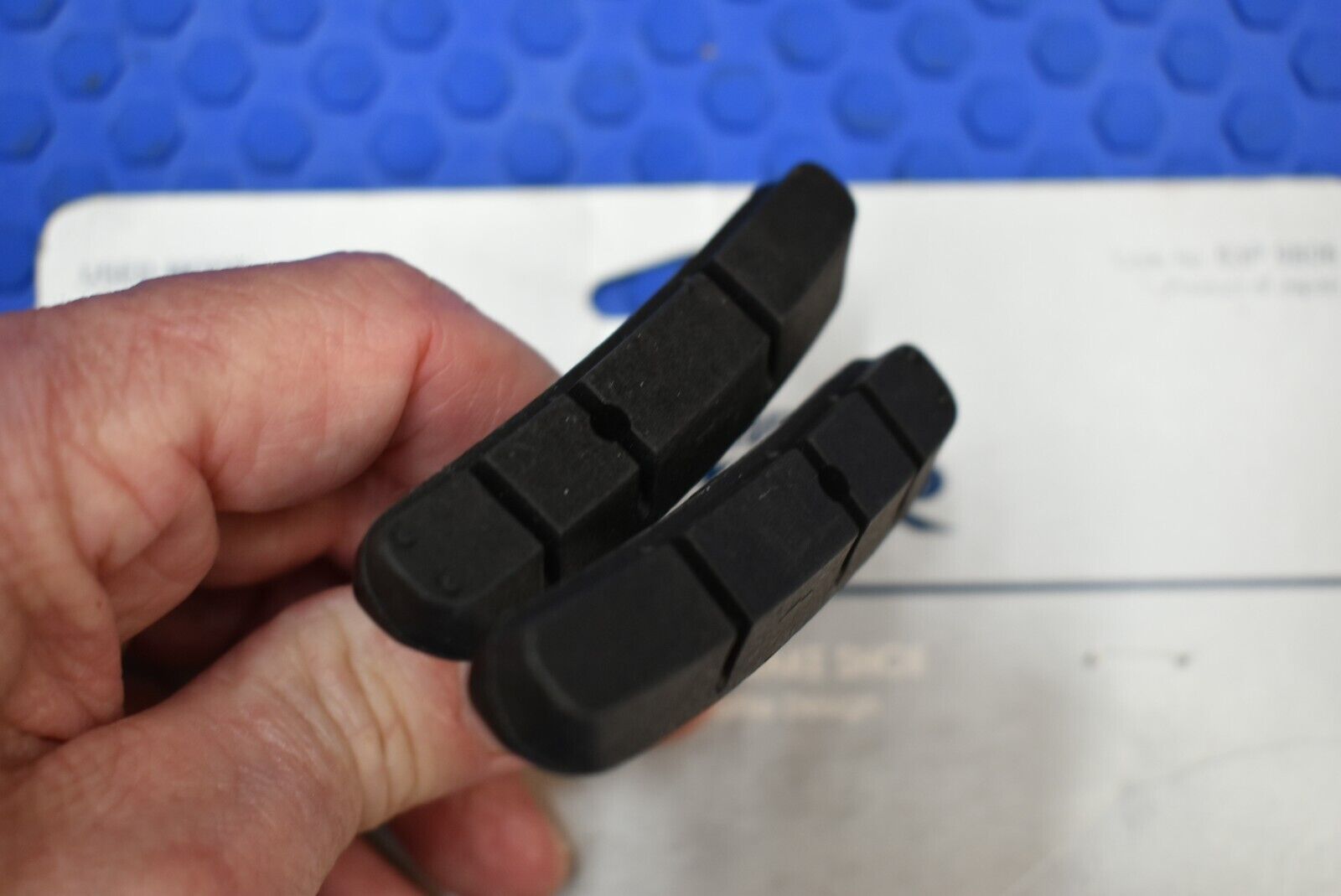 Shimano BR-M900 BR-M734 BR-M650 XTR Brake shoe pair (2 shoes) - Fresh Stock Dated February 2026