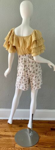 Vintage 80s 90s White Grunge Floral Pleated High Waist Baggy Shorts S/M - Fresh Stock Dated December 2025