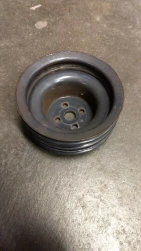 OMC 2.3 Ford Water Pump Pulley OMC Part # 984625 - Fresh Stock Dated February 2026