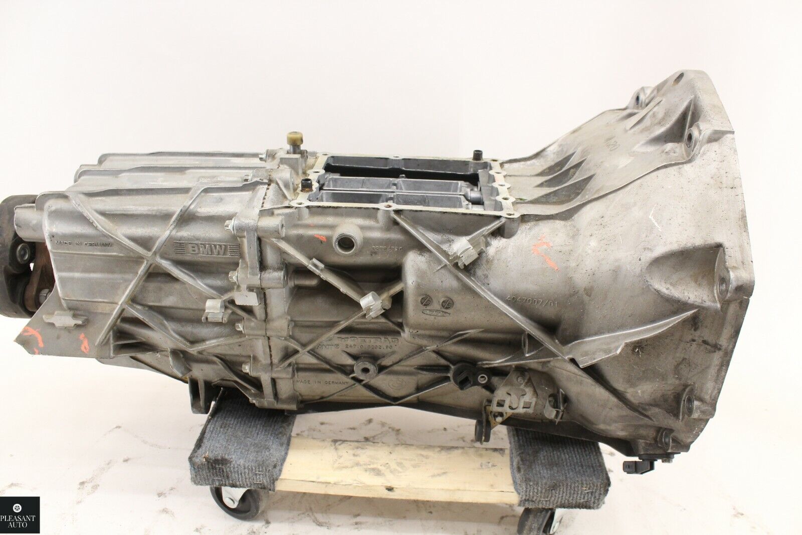 SMG Transmission Gear Box BMW M6 M5 S85 V10 E63 E64 E60 OEM DAMGED - Fresh Stock Dated February 2026