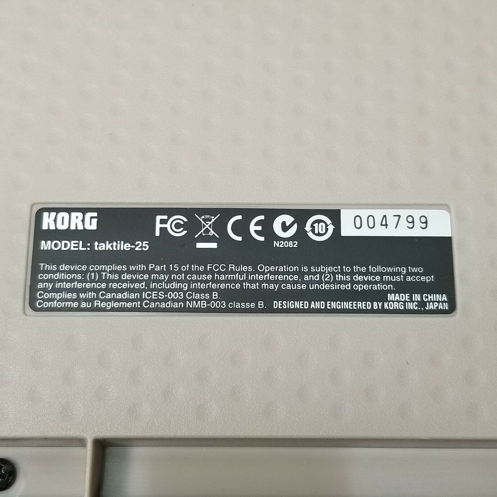 KORG taktile-25 USB Controller MIDI 25-Key DAW/Synthesizer Keyboard w/cable - Fresh Stock Dated February 2026