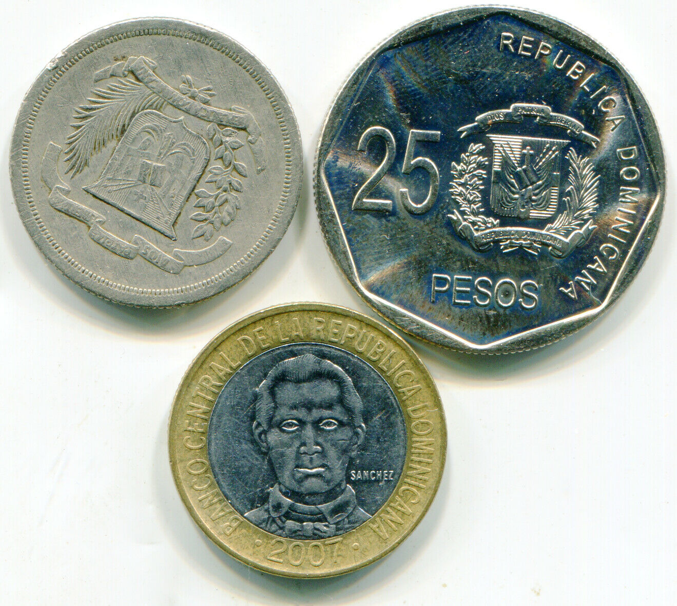 Dominican Republic  coins lot of (3) modern minors lotjun6115 - Fresh Stock Dated December 2025
