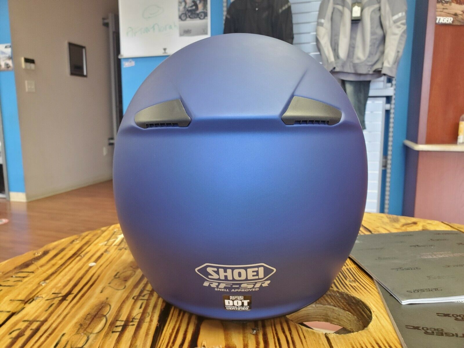 Shoei RF-SR size (L) - Fresh Stock Dated February 2026
