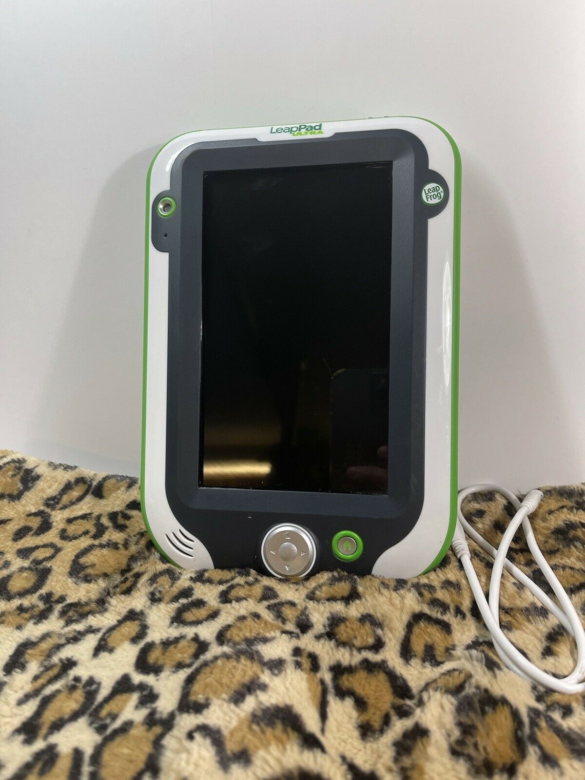 Leap Frog Leapfrog LeapPad Ultra  Green 9” X 6 1/8 Good Condition With USB - Fresh Stock Dated February 2026