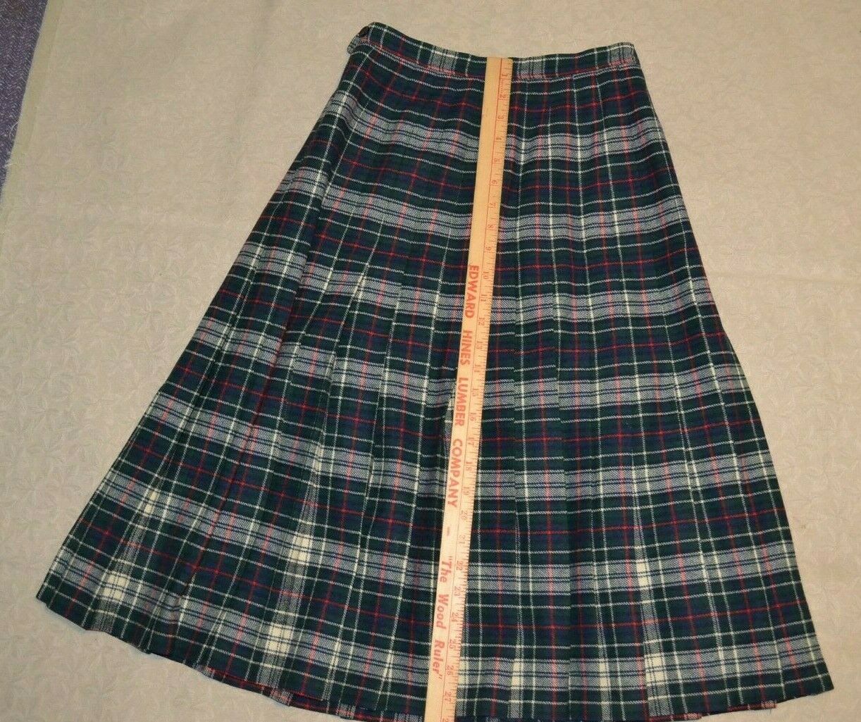 Vintage Pendleton wool skirt size 10, waist 25