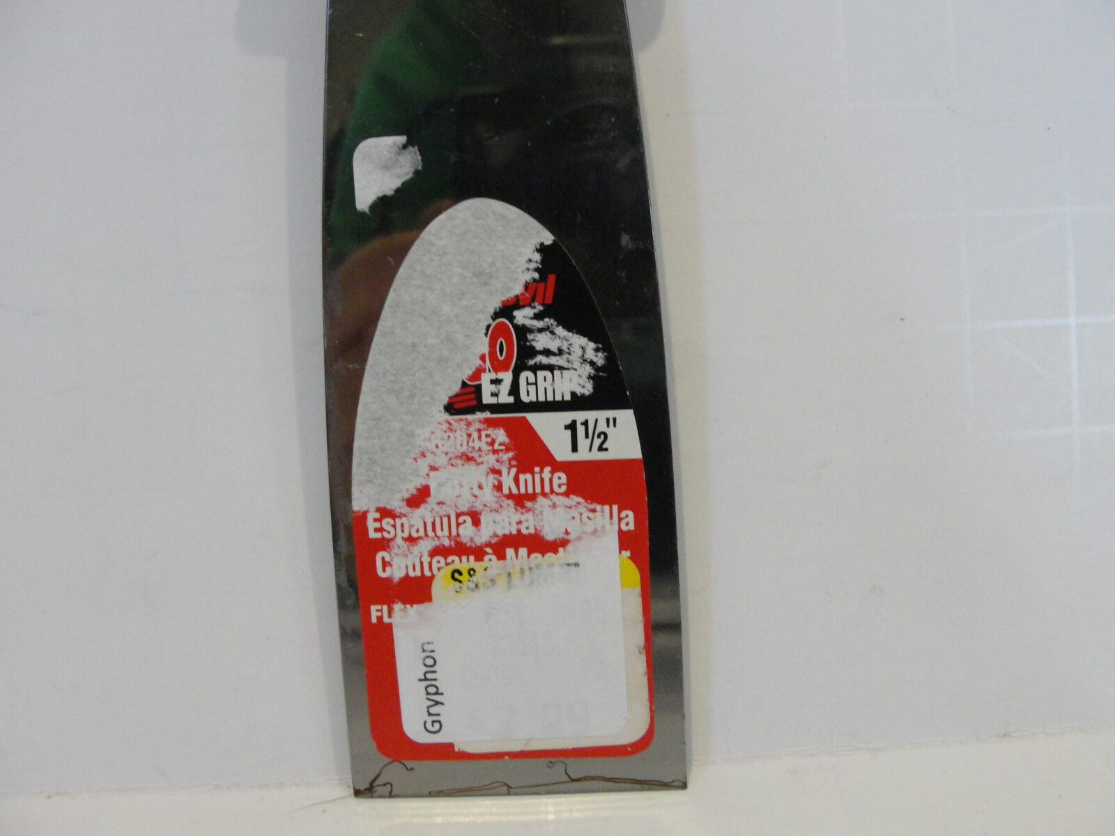 Red Devil 1-1/2-Inch ERGO EZ-Grip Flex Putty Knife, # 6204EZ - Fresh Stock Dated February 2026