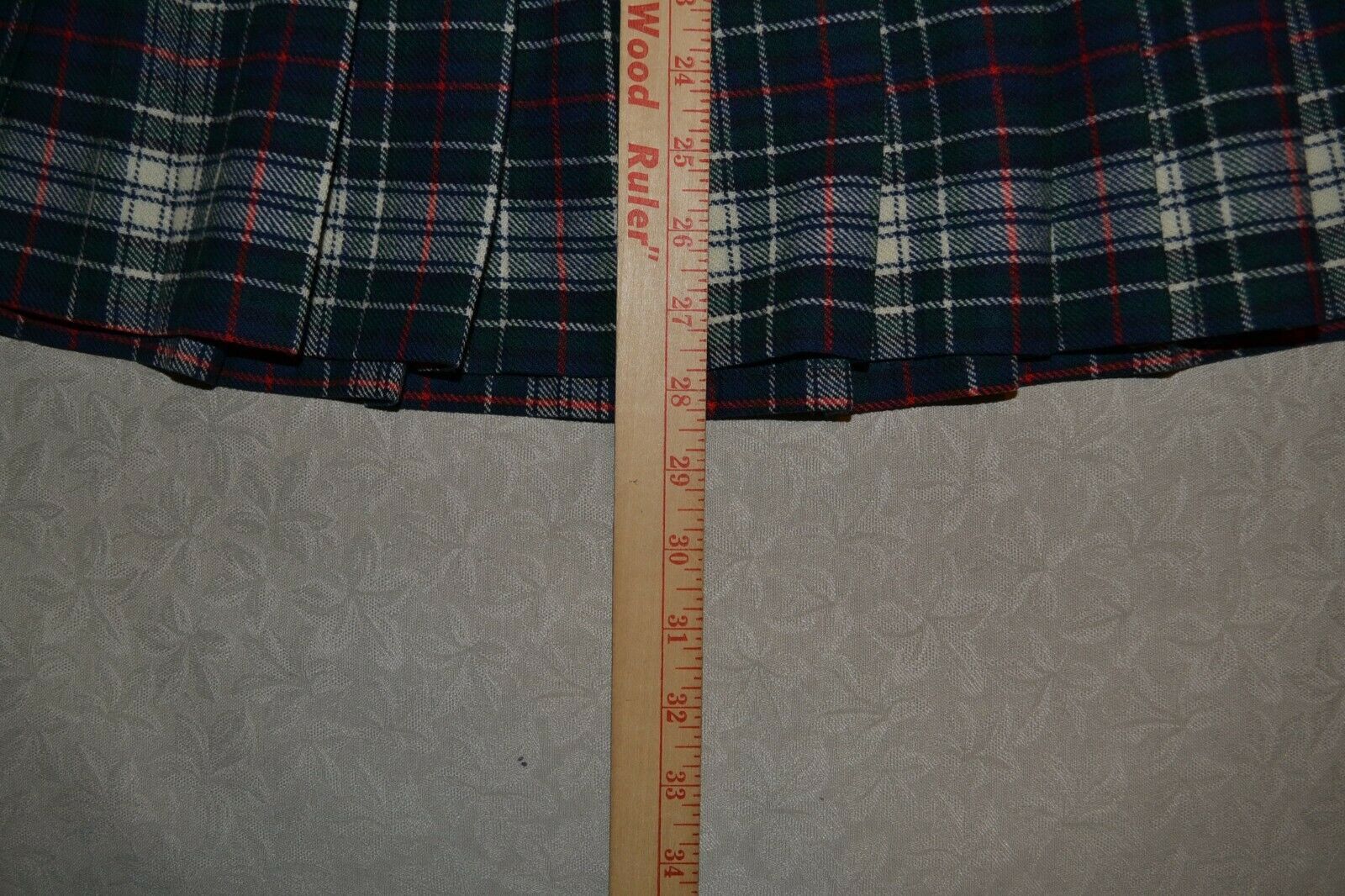 Vintage Pendleton wool skirt size 10, waist 25