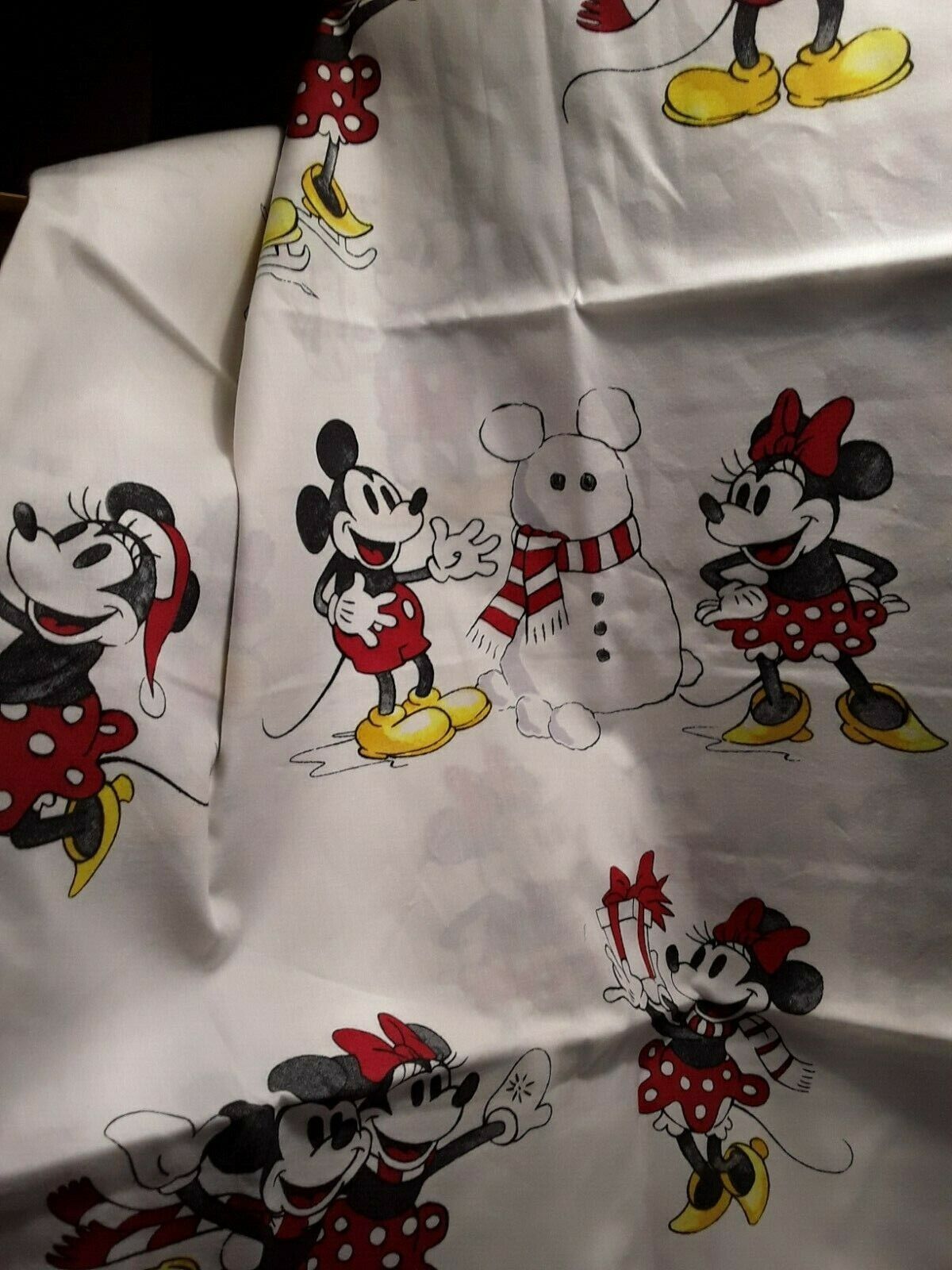 New Pottery Barn Kids Organic Mickey Mouse Christmas/Holiday Pillow Case MIP - Fresh Stock Dated February 2026