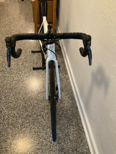 2021 Specialized Aethos Pro size 54 ultegra di2 - Fresh Stock Dated February 2026