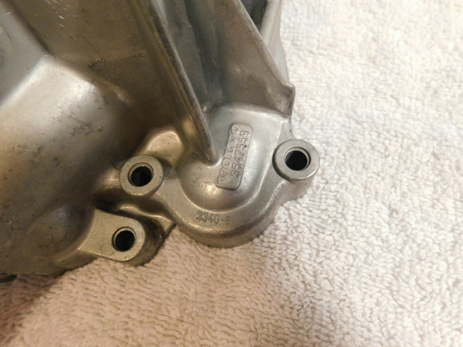 VOLVO PENTA 3547559 Water Pump BRAND NEW Genuine OE VOLVO VERY FAST SHIPPING!!! - Fresh Stock Dated February 2026